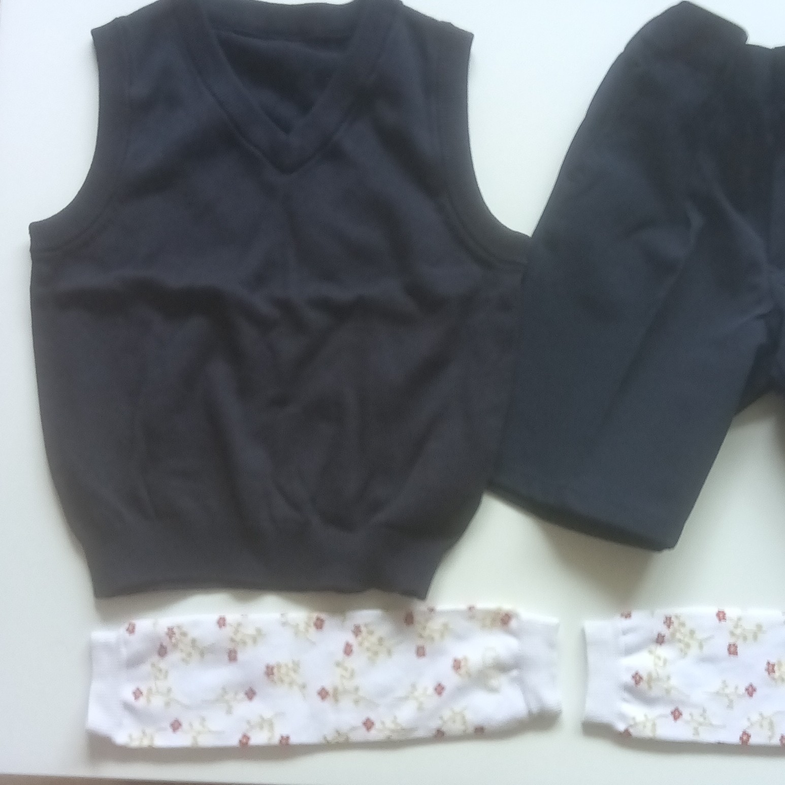 Boys Formal Navy 2pc Outfit Set Size 100 Woven Polyester Vest & Shorts