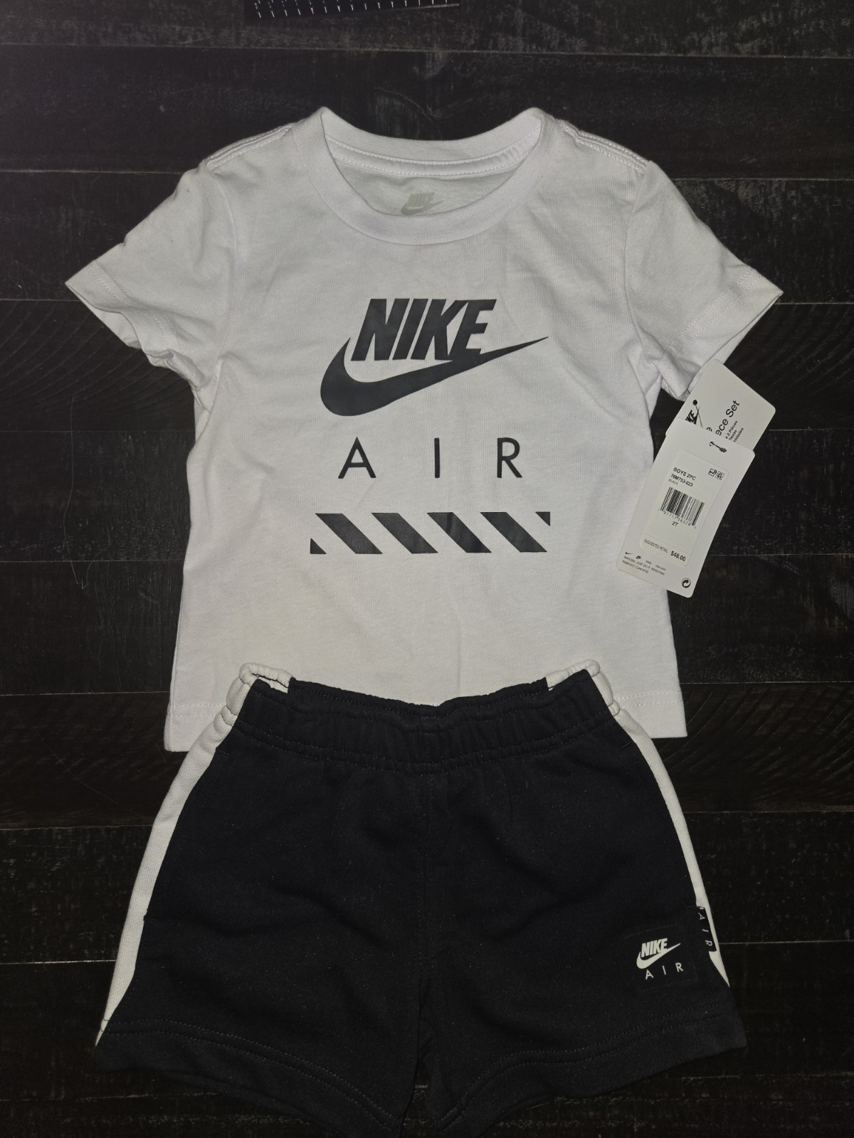Kids Nike Air 2 Piece Short Set, White/Black, Size 2T, $48 Retail