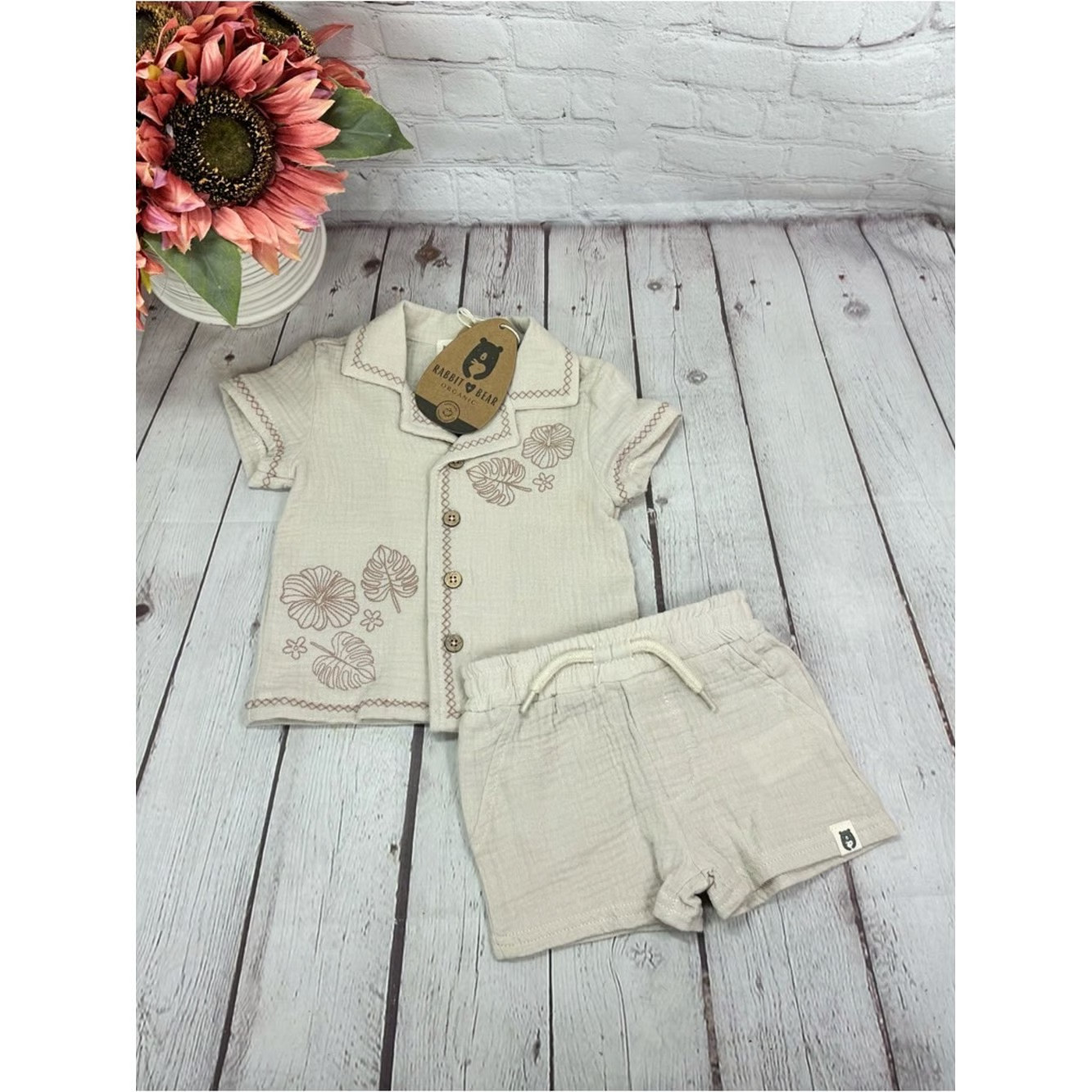rabbit + bear infant Shorts Set 2pc organic cotton beach tropical neutral 6-9M