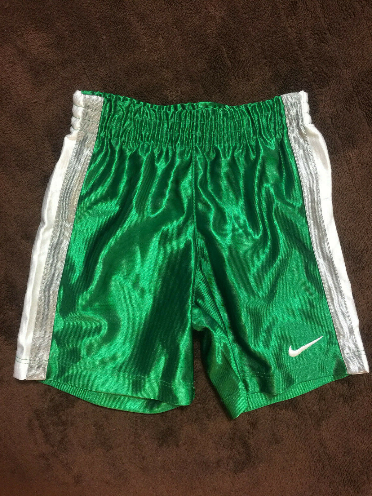 NWT NIKE 2 Piece Set, White Shirt, Green Basketball Shorts, 12 M Pls Read
