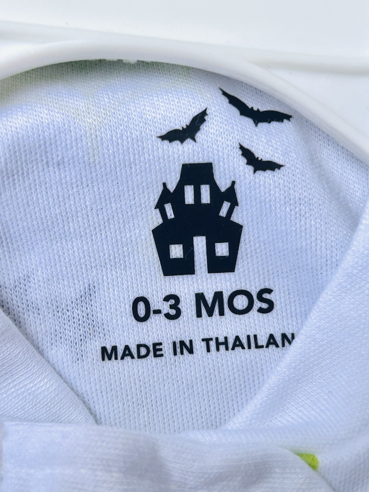 Baby Halloween Sleepers Set Of Two 0-3 Mon With Hat And Bib NWT Orange White