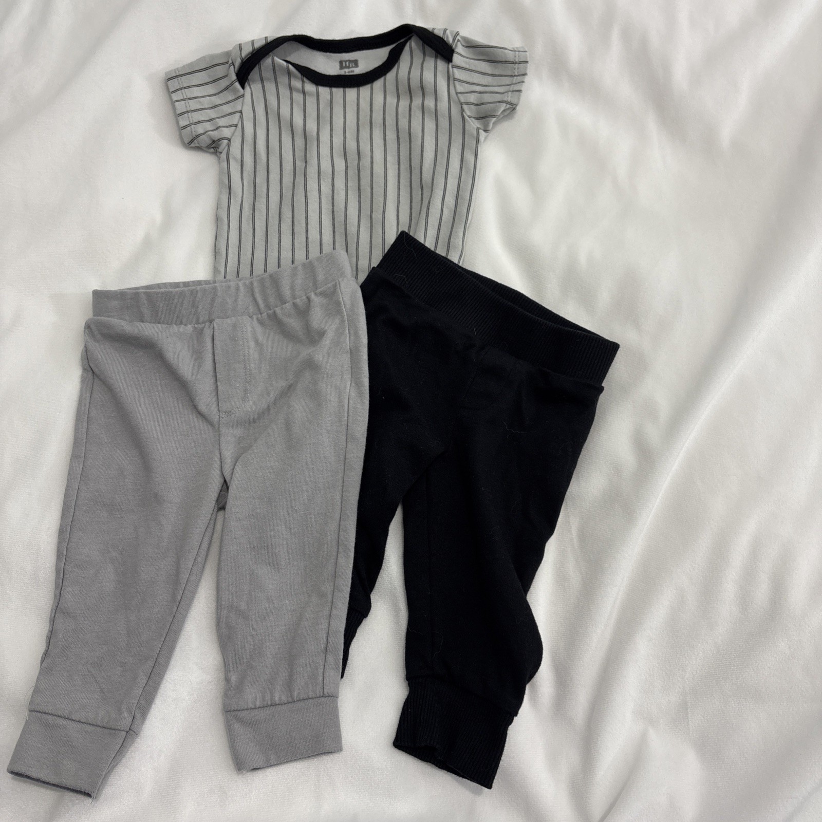 Ballgame Outfits 3-6 Mo. Gray And Black pinstripe Top With 2 Gray & Black Pants