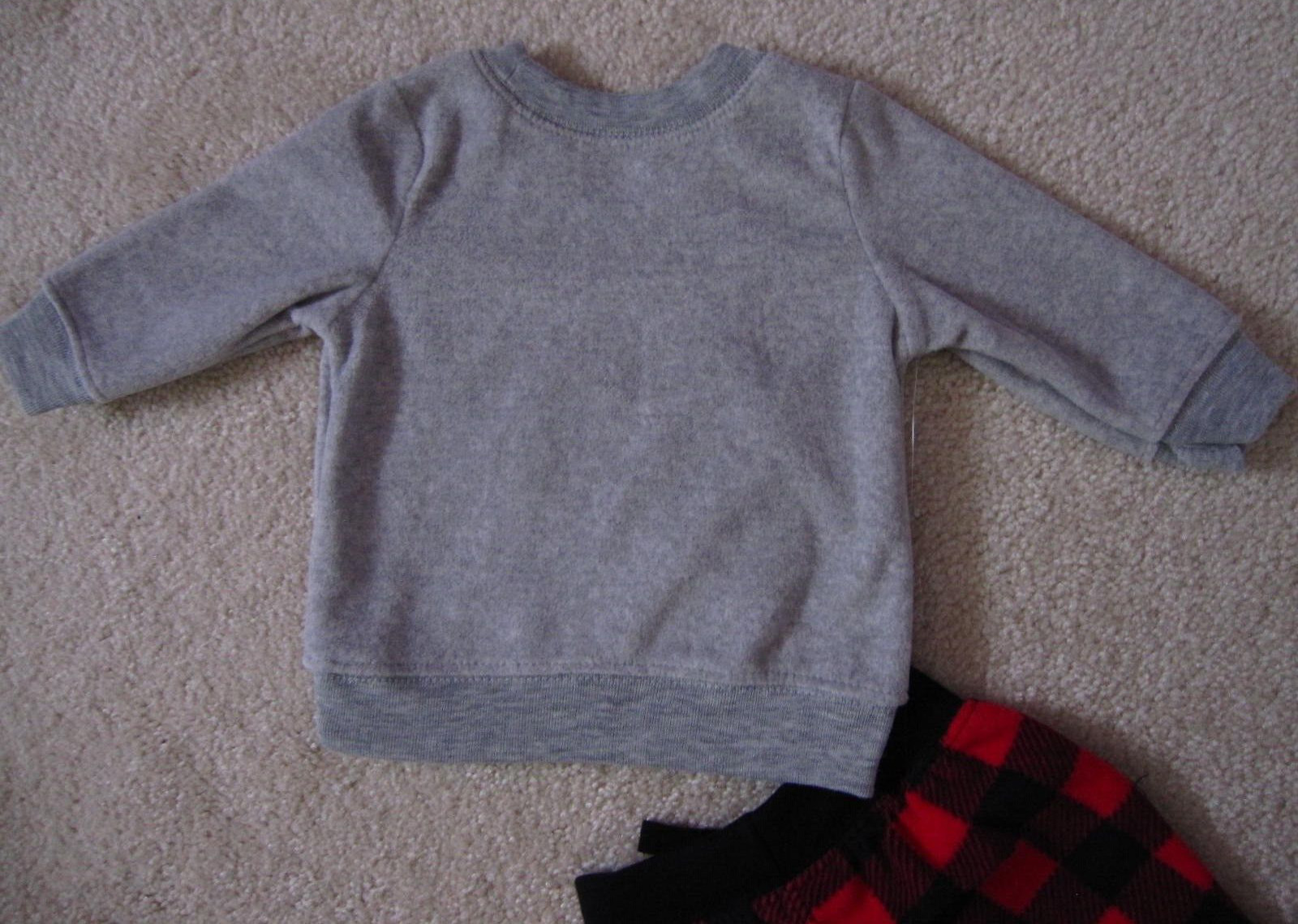 Carters 3 Month baby outfit set Santa checkered pants sweatshirt red black gray