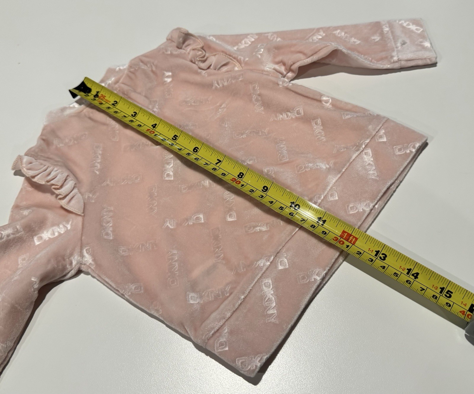 DKNY Pink Velour 6/9 Months Velour Ruffle Sweat Track Suit Logo AOP