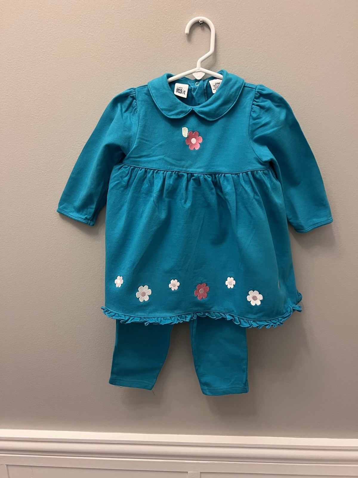 Toddler cotton 2 piece turquoise pants set with flowers. Size 24 months.