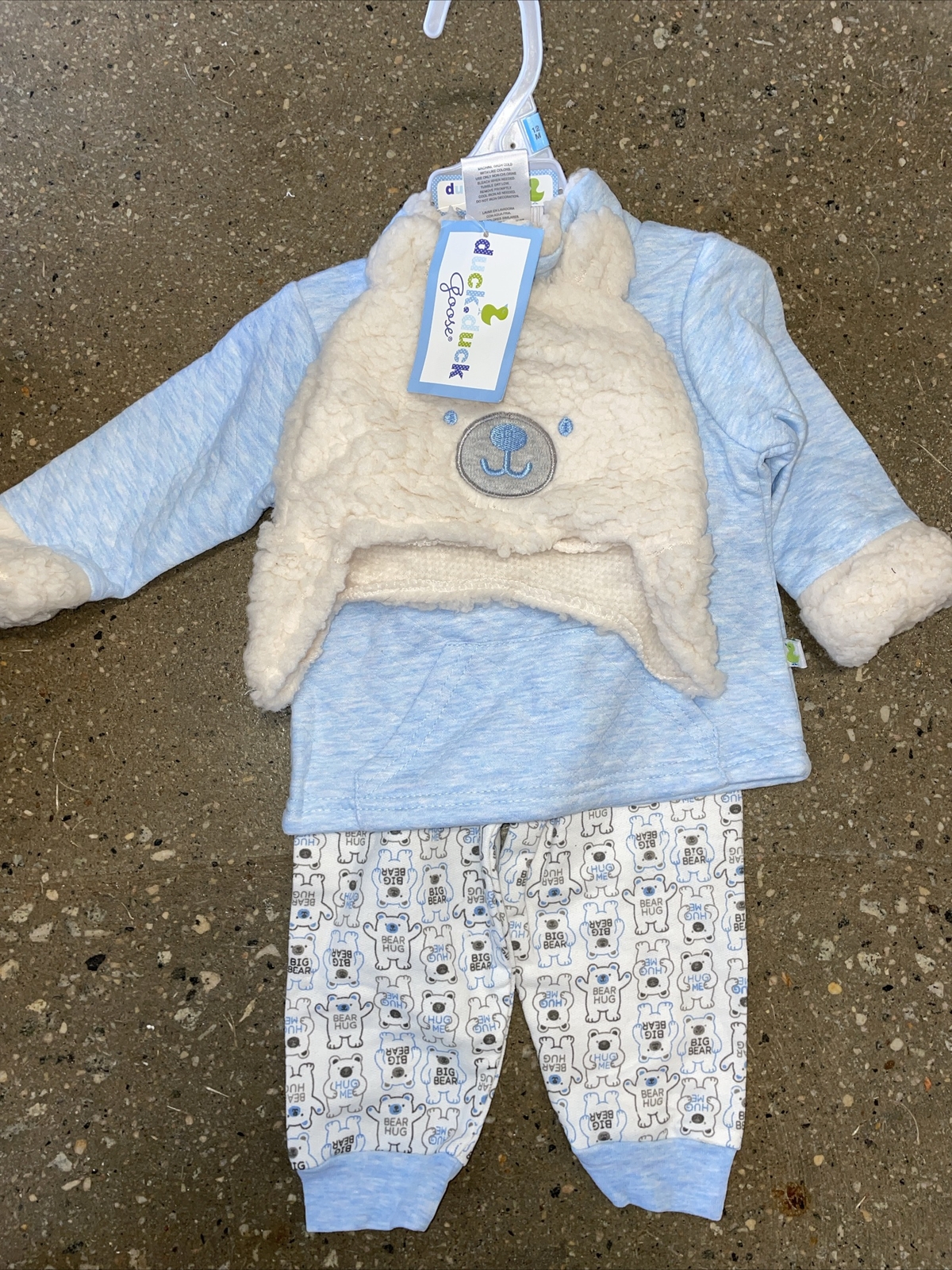NWT Duck Duck Goose 3-Piece Cuddly Bear Baby Set Includes Pants Sweater Hat 12m