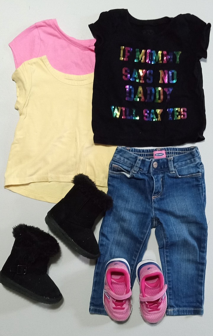 8 PC Outfit 3 TShirts 18-24 mos. Jeans by Old Navy SZ 12-18mos. 2 pr Shoes SZ 5