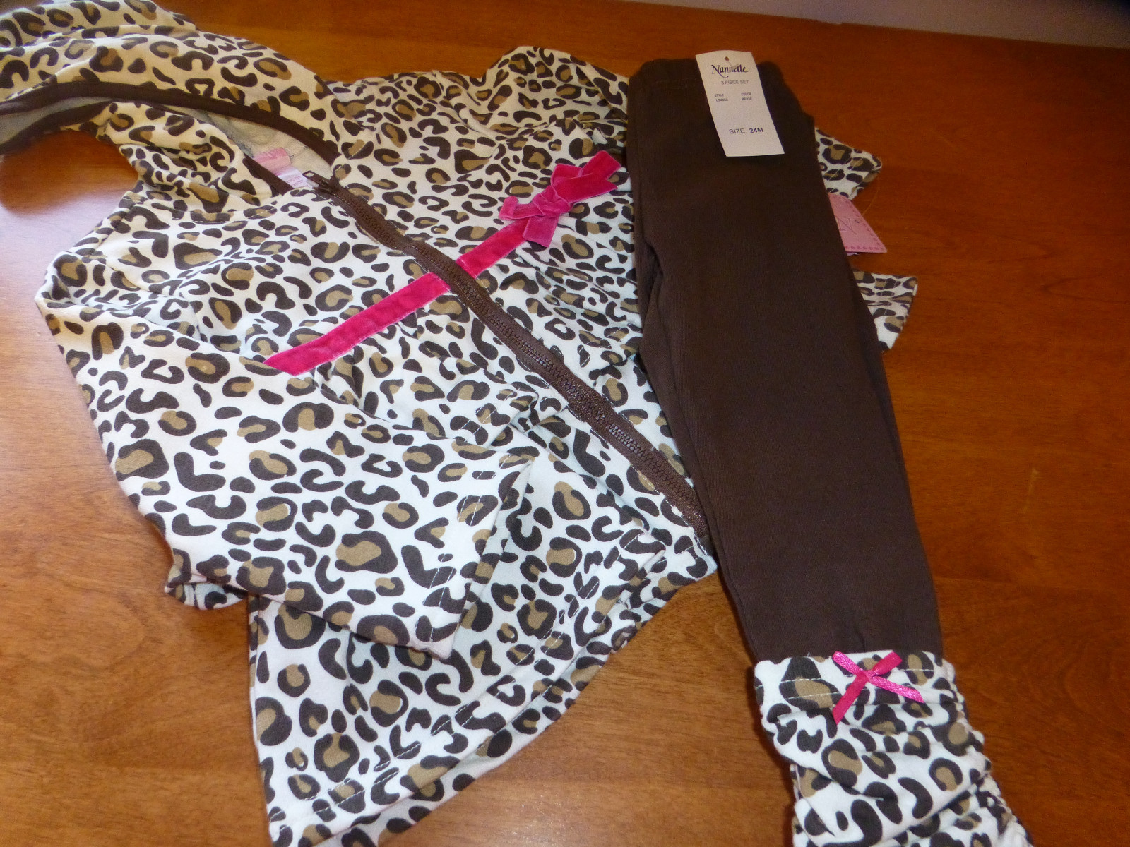 **NEW**Nannette Girls 2 Piece Set – Brown Leggings and Leopard Print Hoodie 24M