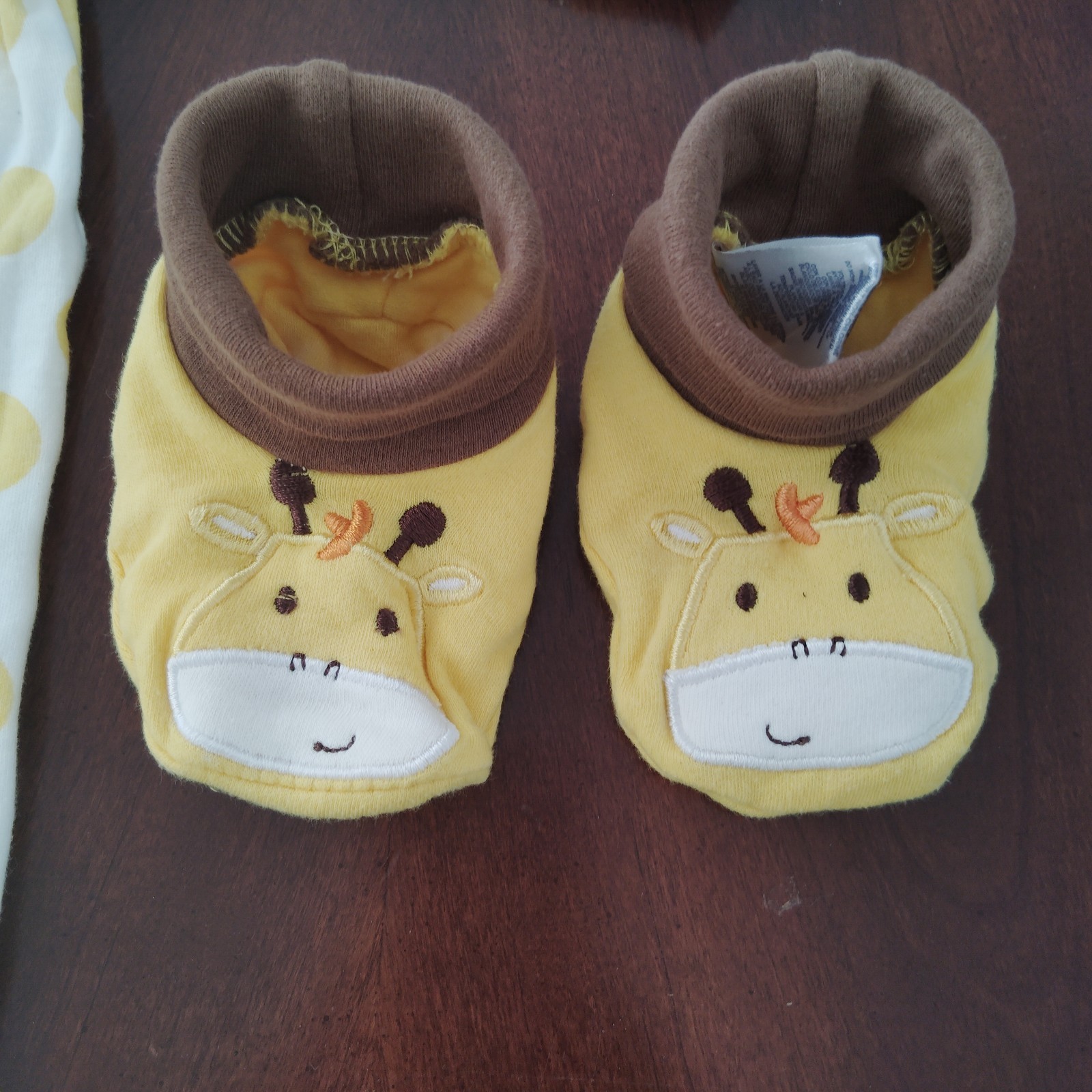 Buster Brown 3pc 6-9M Cotton Knit Giraffe Polka Dot Set w/ Hat Booties