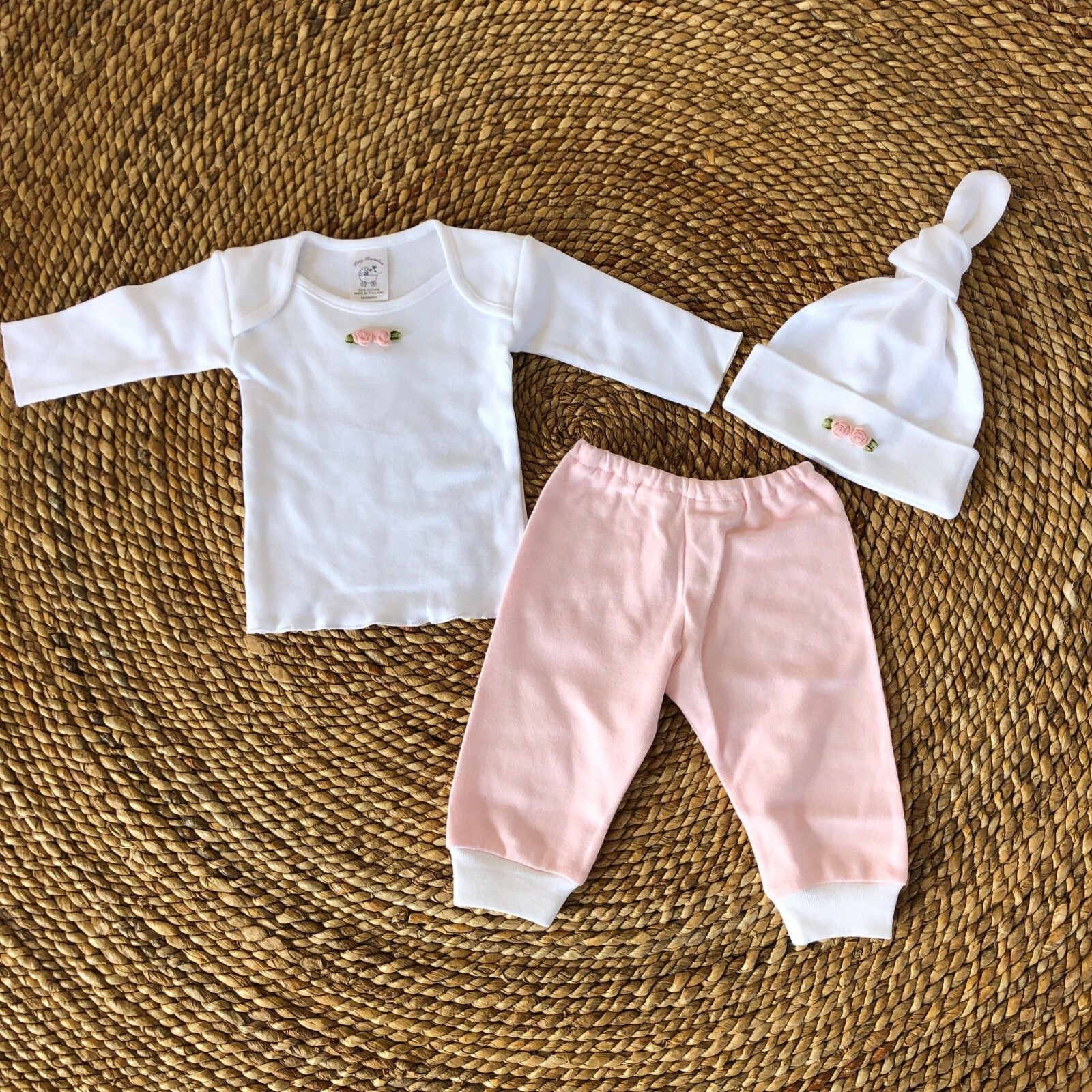 New 3 Month Tiny Bundles 3Pc Pink Rosebuds Hat T-shirt Pants Infant Baby Roses
