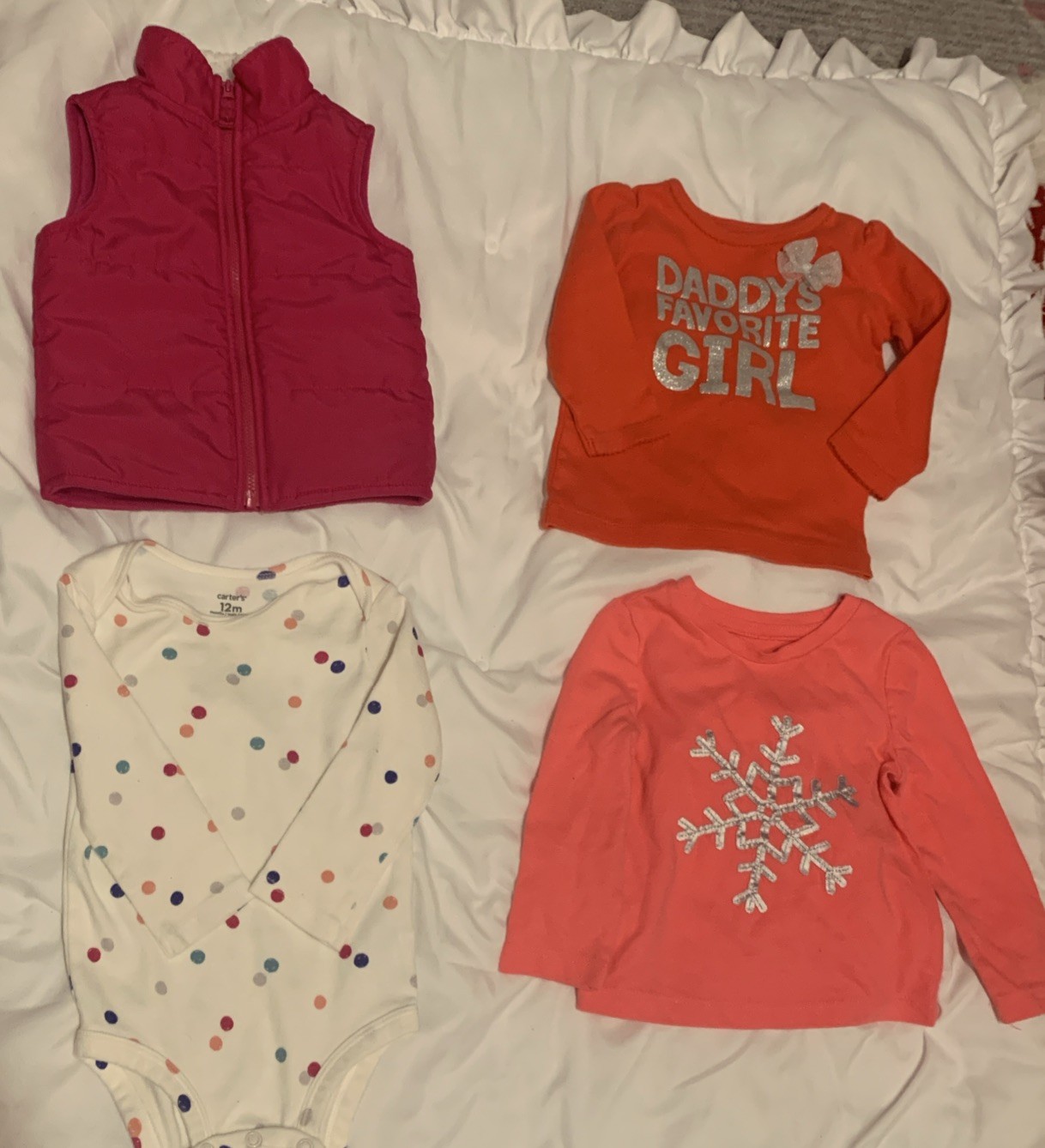 Girl’s 4-pc Lot Size 12-18’Month One-pc & 3 Shirts Carter’s & Baby Gap #1745