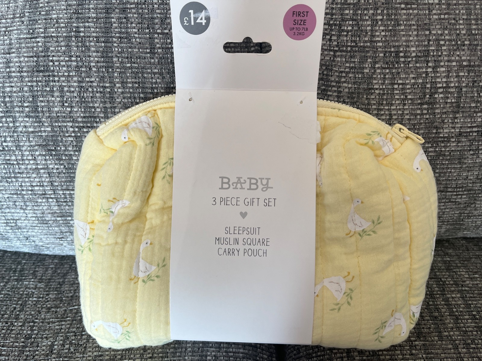 Baby 3 Piece Duck Gift Set Newborn Sleepsuit /muslin Square /carry Pouch New