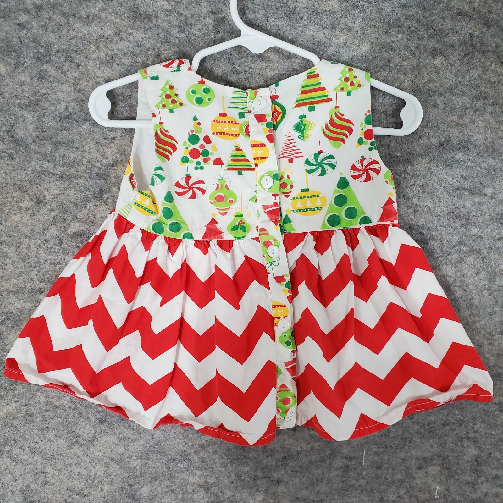Helens Closet Christmas Outfit Girls 18 M Sleeveless Ruffle Hems Green Red White
