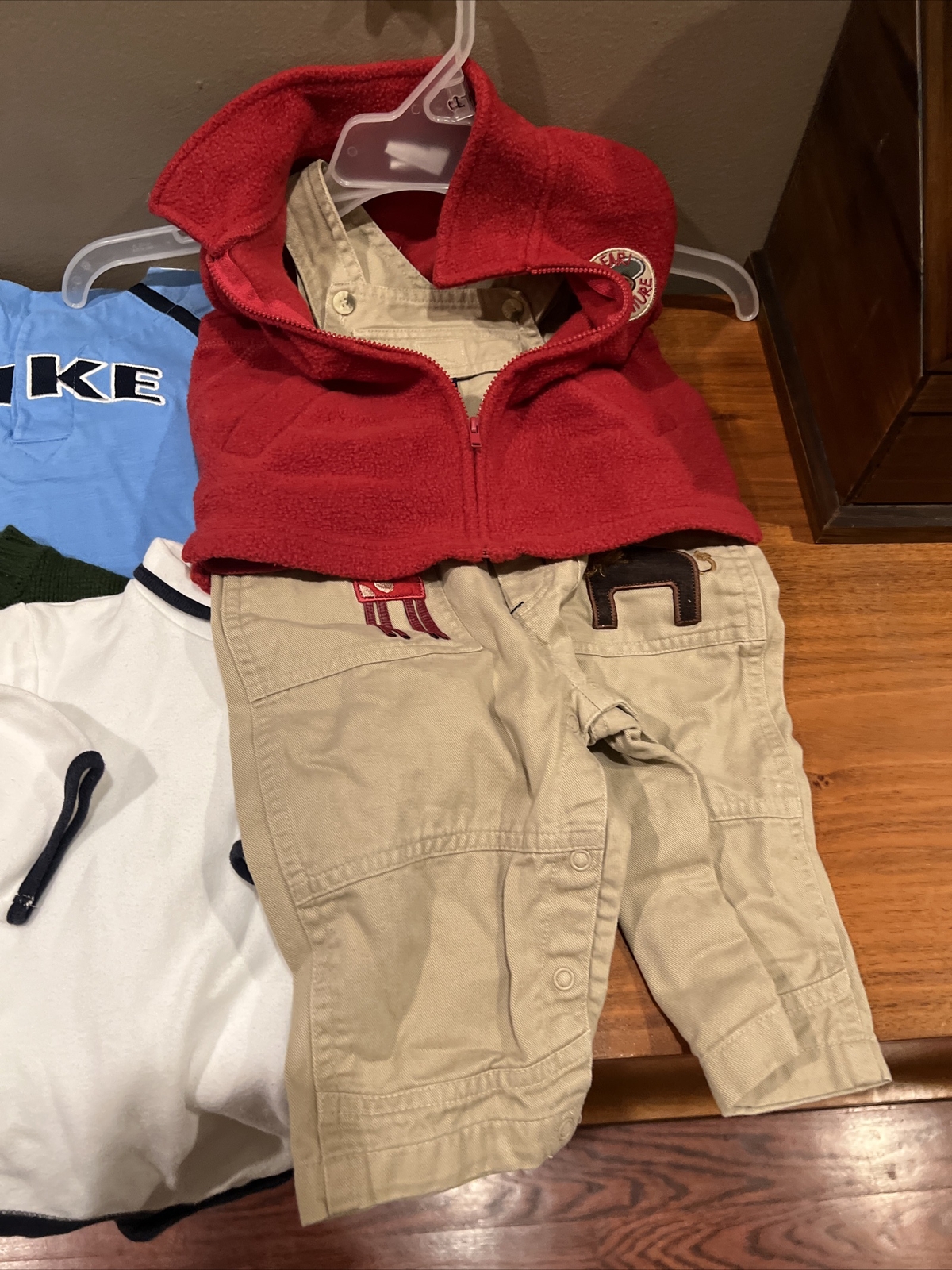 10 Piece Toddler 6-12 M Lot Nike Gap Samara Bodysuit Overalls Sweater Shorts