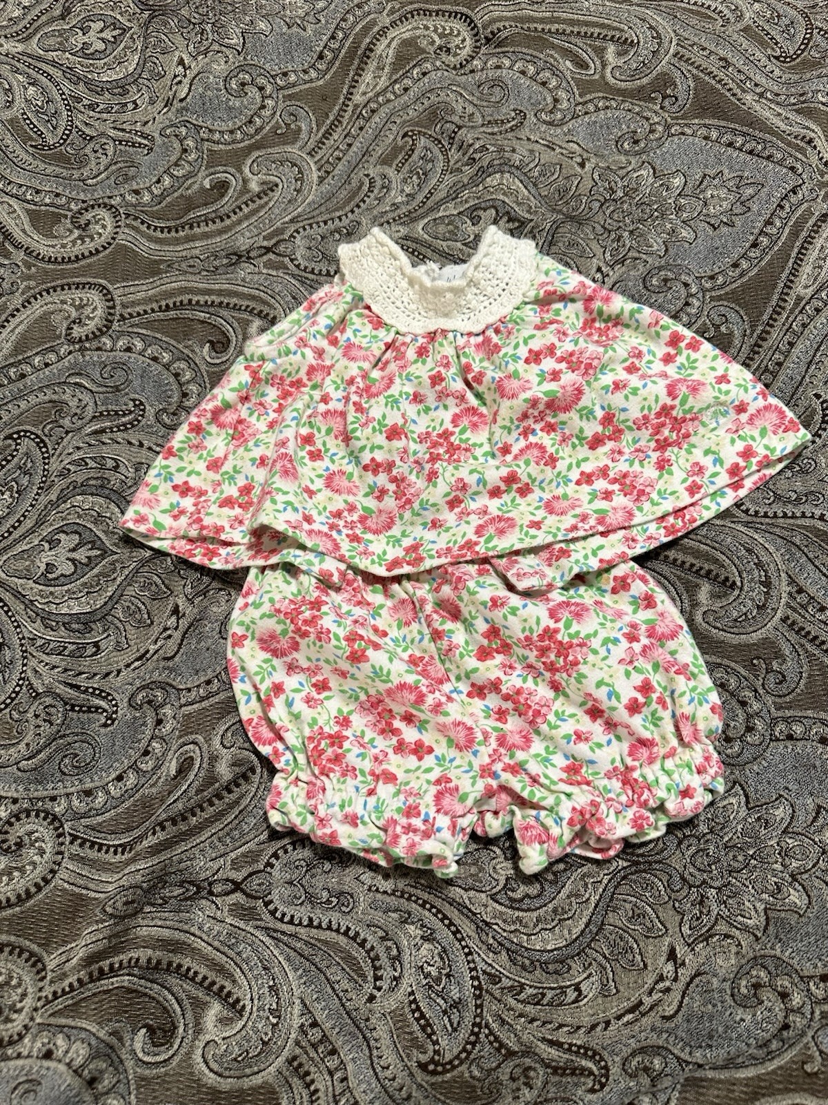 Polo Ralph Lauren Baby Girl 2-Piece Floral Top and Bloomer Set 3M