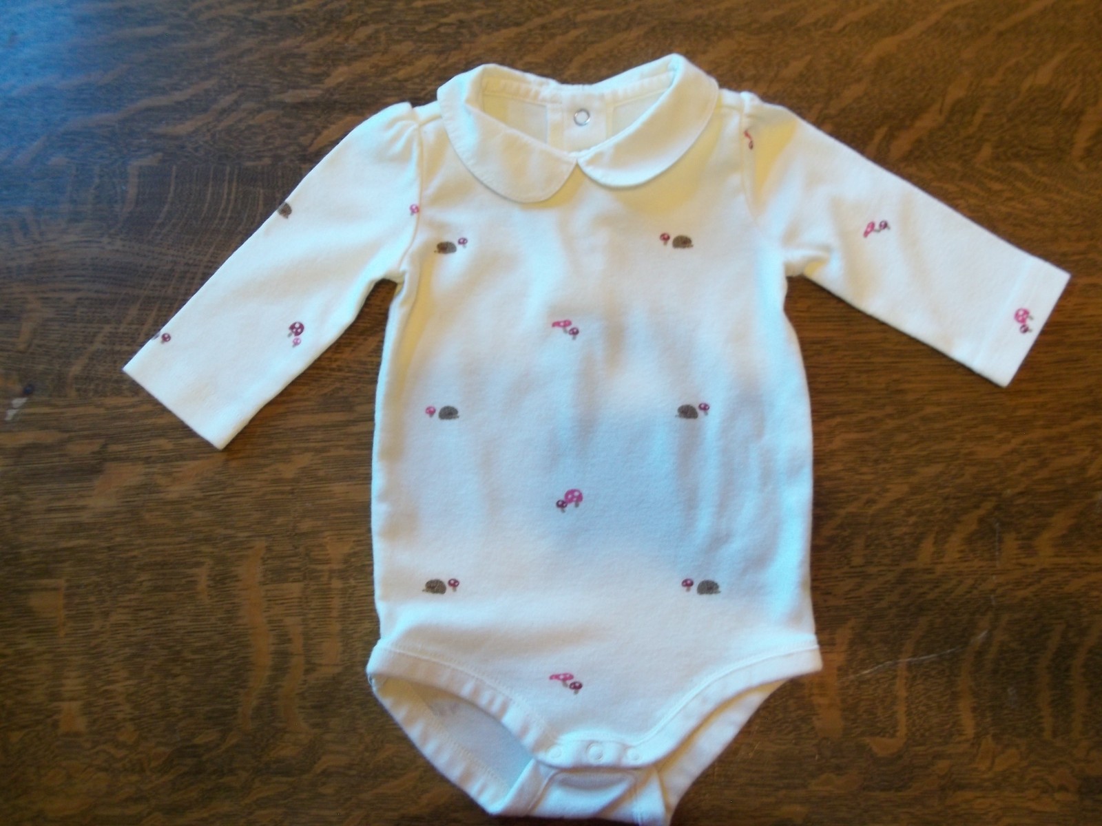 Gymboree Outdoor Whimsy hedgehog mushroom ivory petr pan collar bodysuit top 3-6