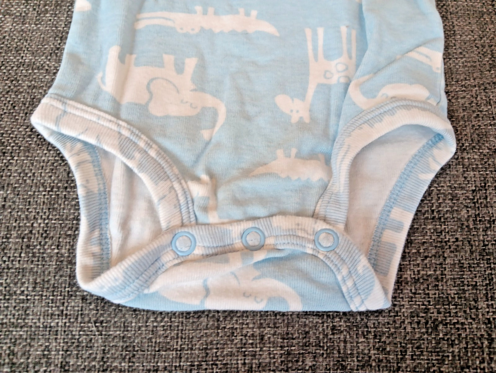 Carters Shirt 6 Months Boys baby Short sleeve Blue White Safari Animals