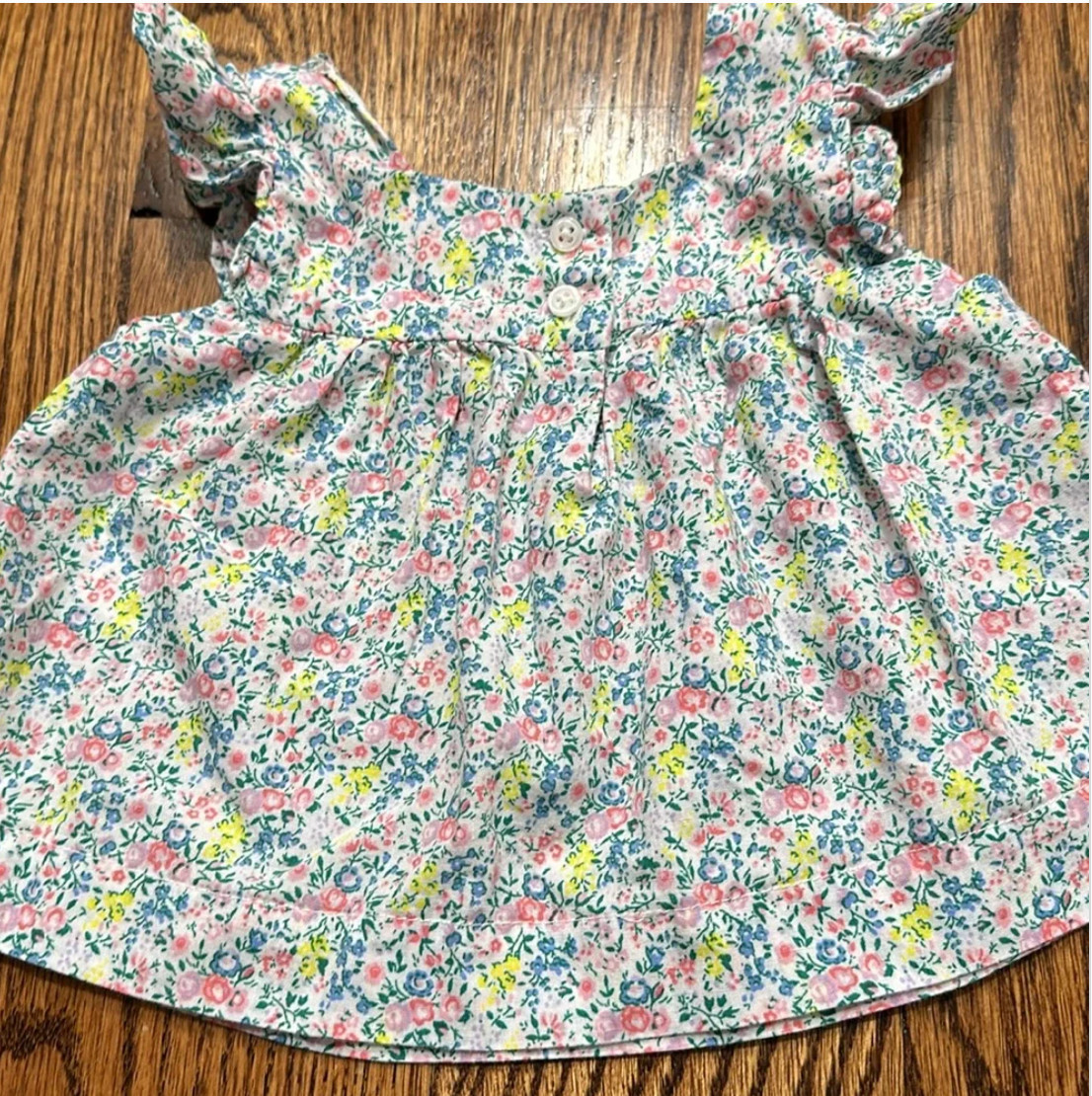 Baby Gap Girl 0-3Mo Top, Ruffled Skirt, Headband, & Floral Flutter Sleeve-NEW