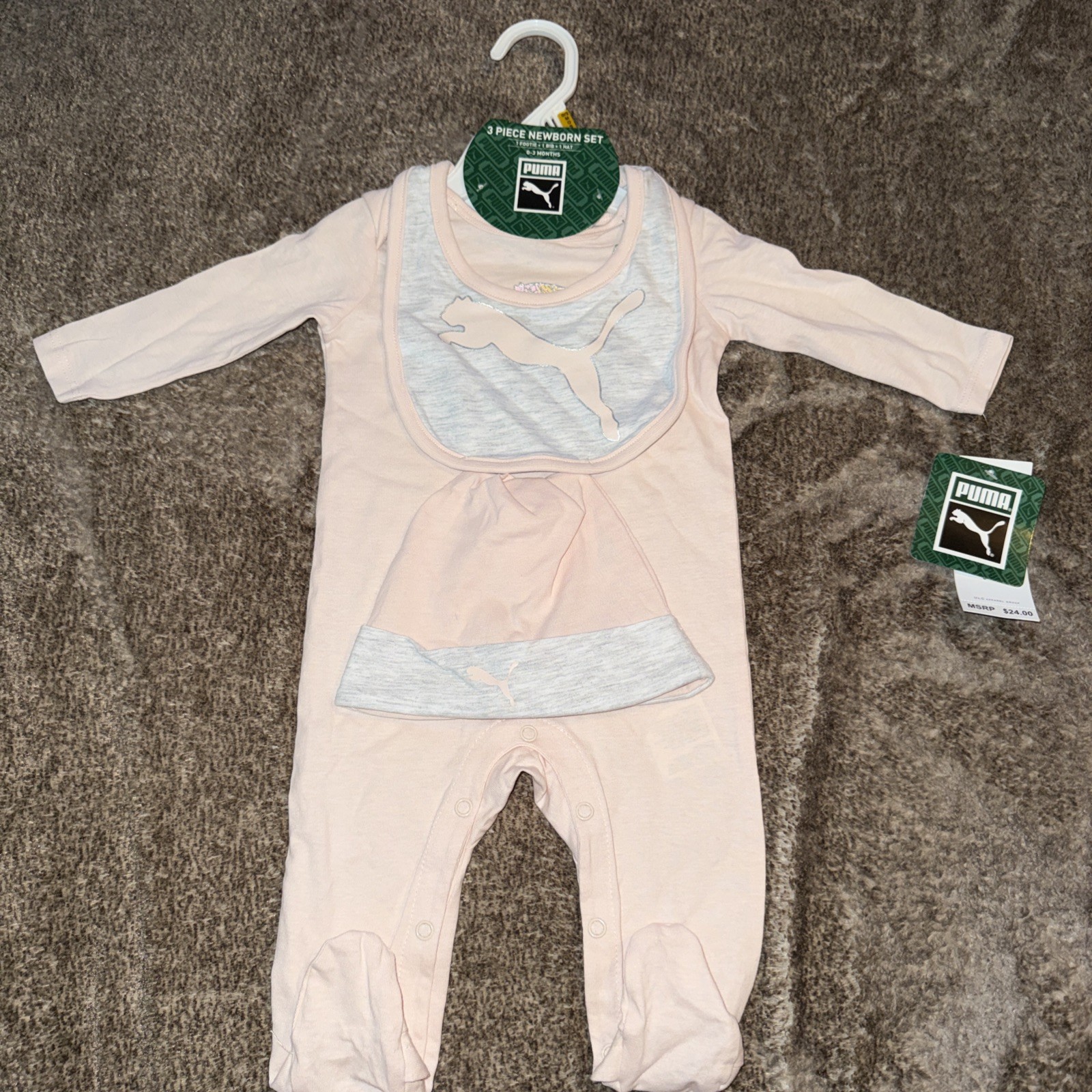 NWT PUMA Pale Pink & Heather Grey 3 Piece Newborn Set 0-3 Footie Bib Hat