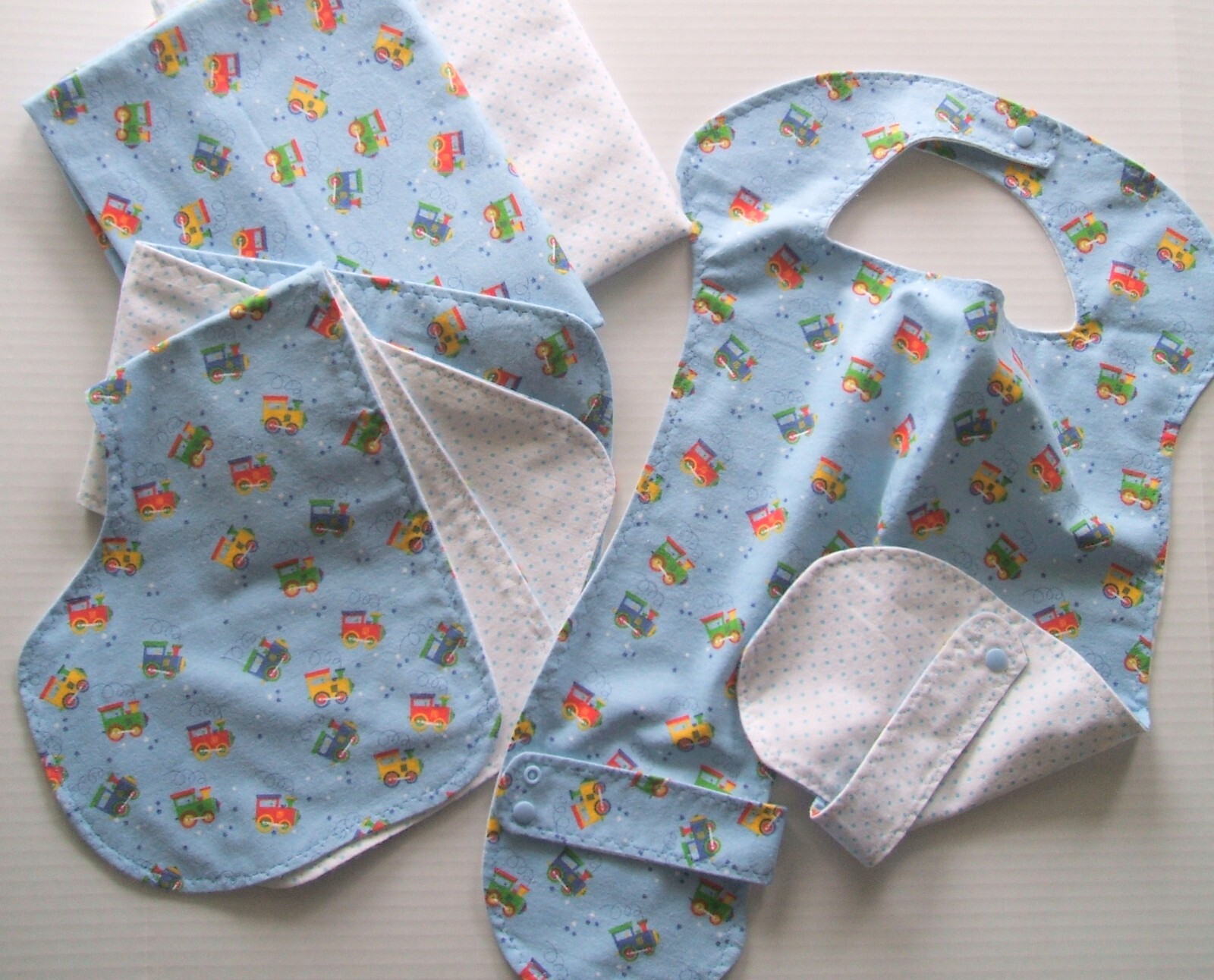 Flannel Baby Set Blue w/ Trains 2 Blankets 2 Burb Cloths 1 Full Body Bib Reverse