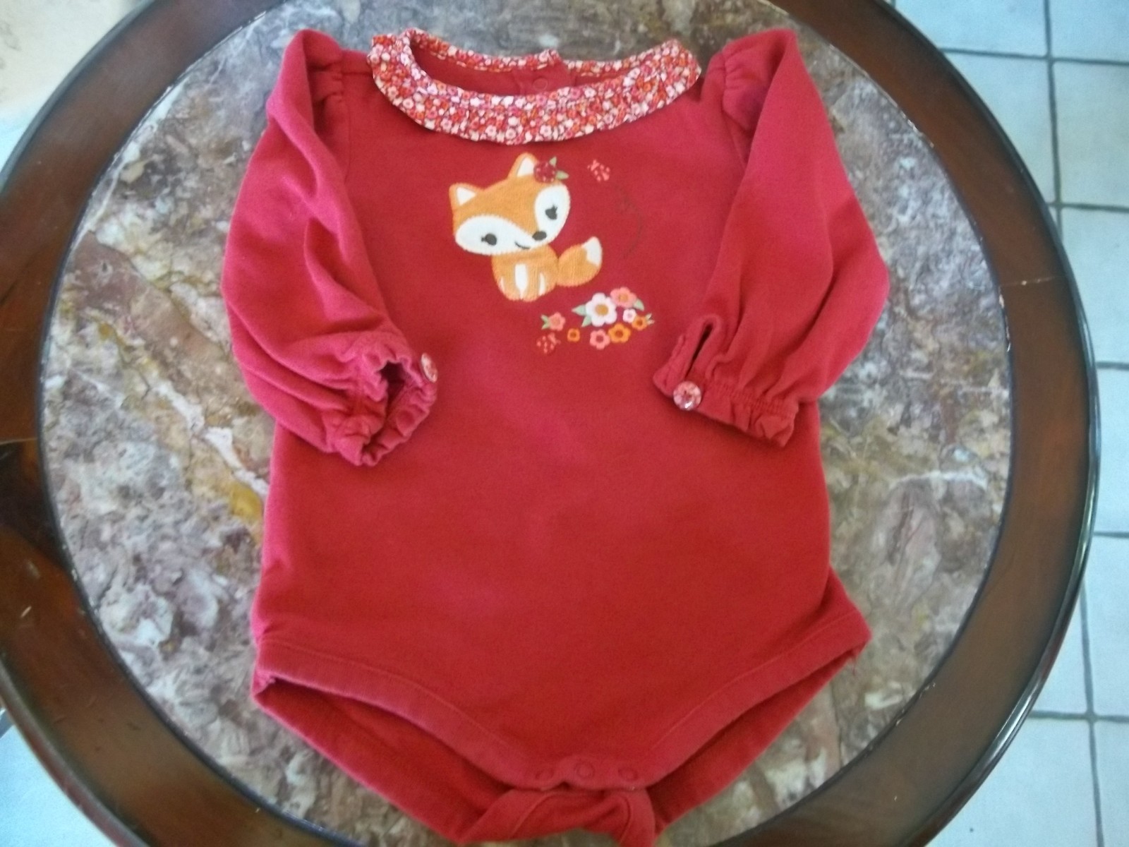 Gymboree 2012 Adorable Fox bodysuit top red with button cuffs 6-12