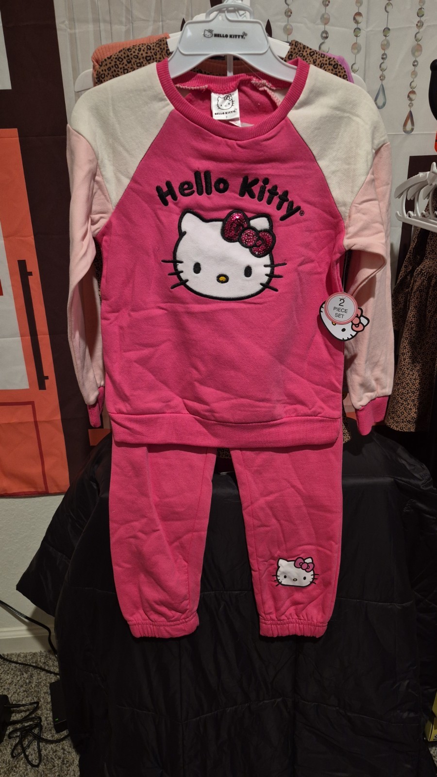 Hello Kitty Girls Pink 2 Piece Pants Set Sweatshirt Long Sleeve Bow Accents