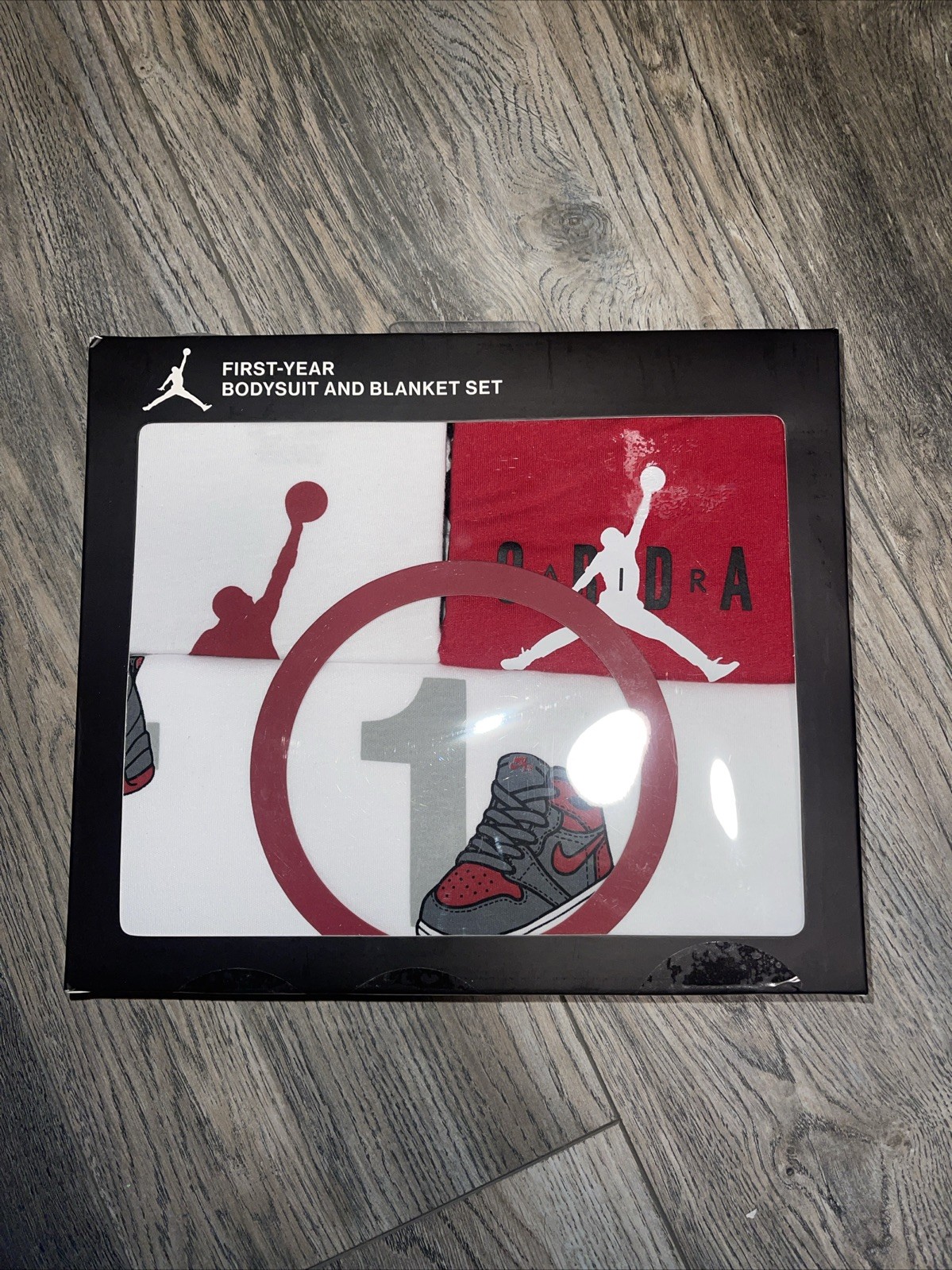 NEW 4 PIECE SET NIKE JORDAN FIRST YEAR BLANKET BODYSUIT & MARKERMSRP $50