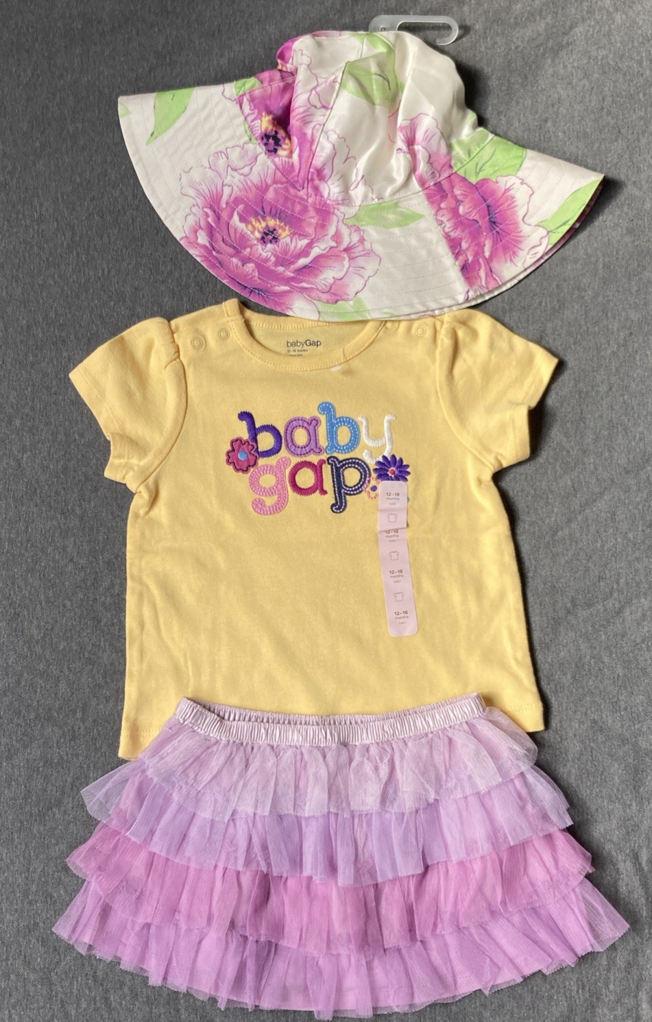 baby Gap NWT Embroidered Tee + Tutu Skirt + Flower Sun Hat Set / size 12-18 mos