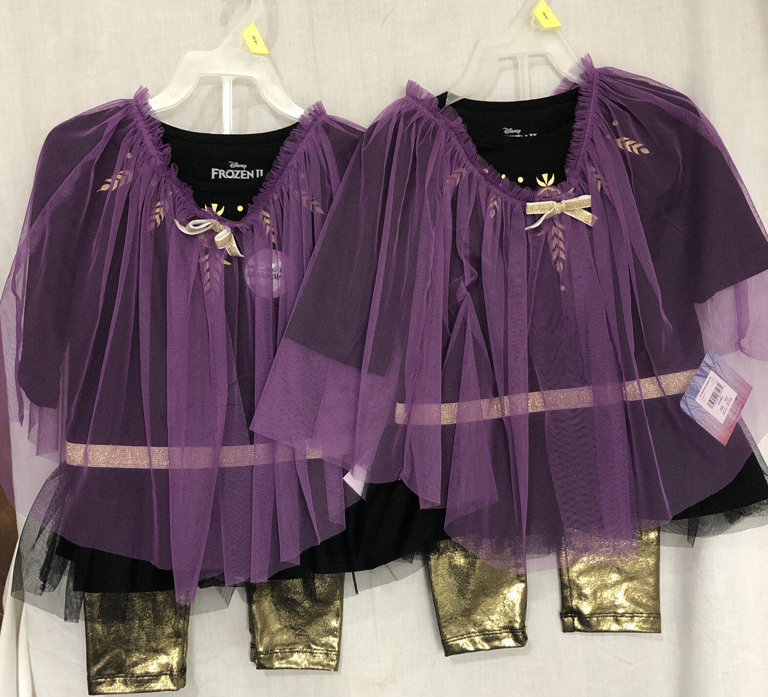Frozen 2 Anna 2-Piece Set – Glittery Leggings & Top & Cape – 3T – NWT