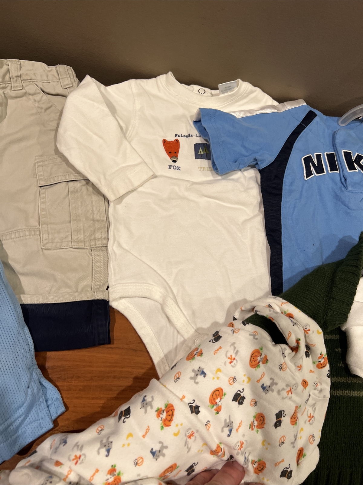 10 Piece Toddler 6-12 M Lot Nike Gap Samara Bodysuit Overalls Sweater Shorts