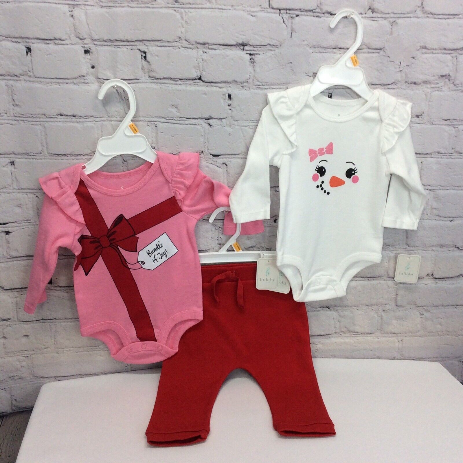 Lullaby Lane Girls 3 Piece Set 3-6 Months 2 Long Sleeve Tops 1 Pant Christmas