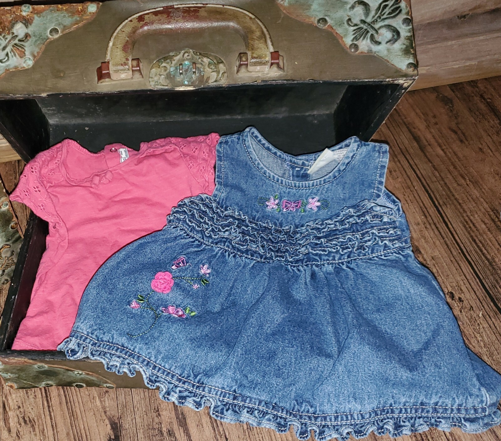 Lot Outfit Faded Glory Pink Floral Denim Dress Mayoral Shirt 3-6 months *22