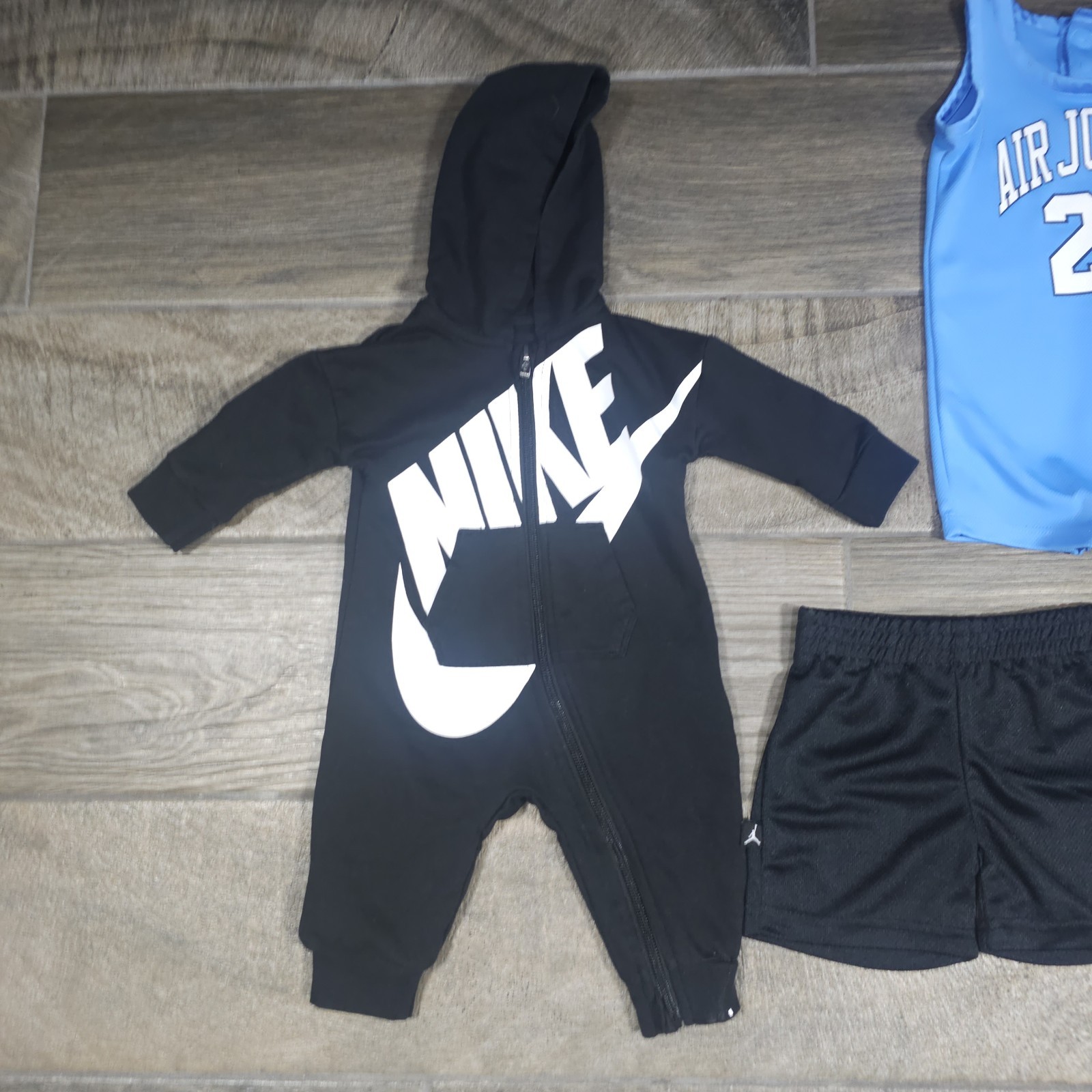 Nike Air Jordan Jumpman Lot of 4 #23 Romper One Piece Sz 3-6 Months