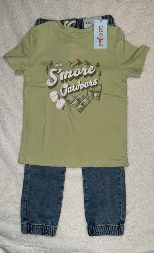 Size 5T (3) “Cat & Jack” Pants 2 Piece Set