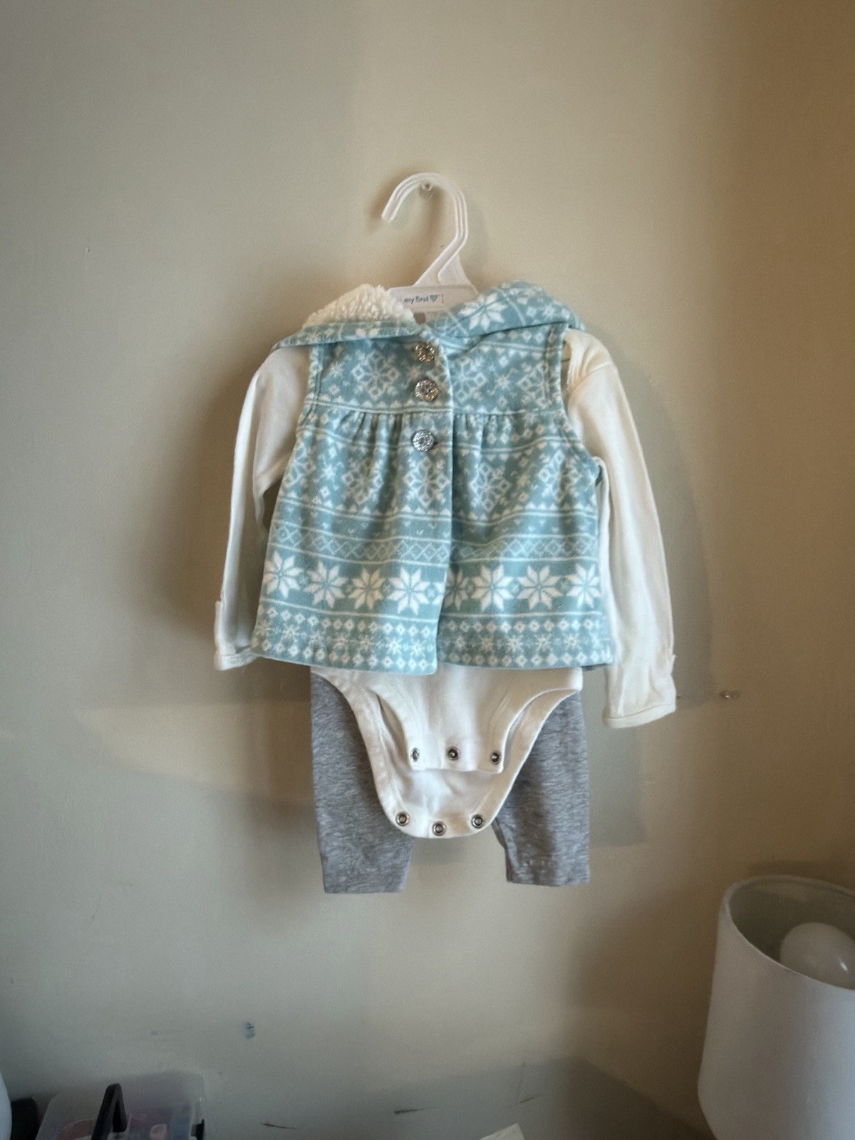 Carter’s 3 Months Hooded Vest Bodysuit Pants Set Blue White Gray Winter Outfit
