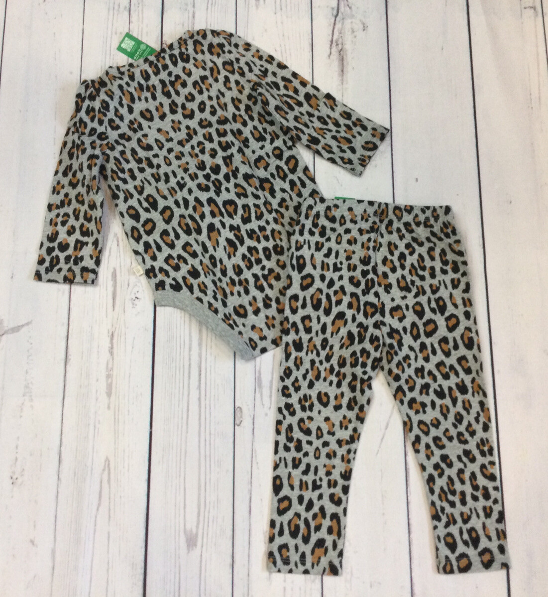 Baby Gap Girls 12-18 Months Cheetah Shirt & Pants Outfit. Nwt