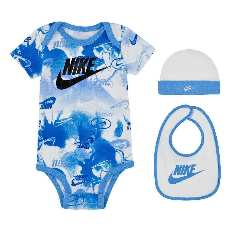 Newborn Baby Nike Summer Daze 3-Piece Bodysuit Bib Beanie Set (NN0808-G7H) 0-6 M
