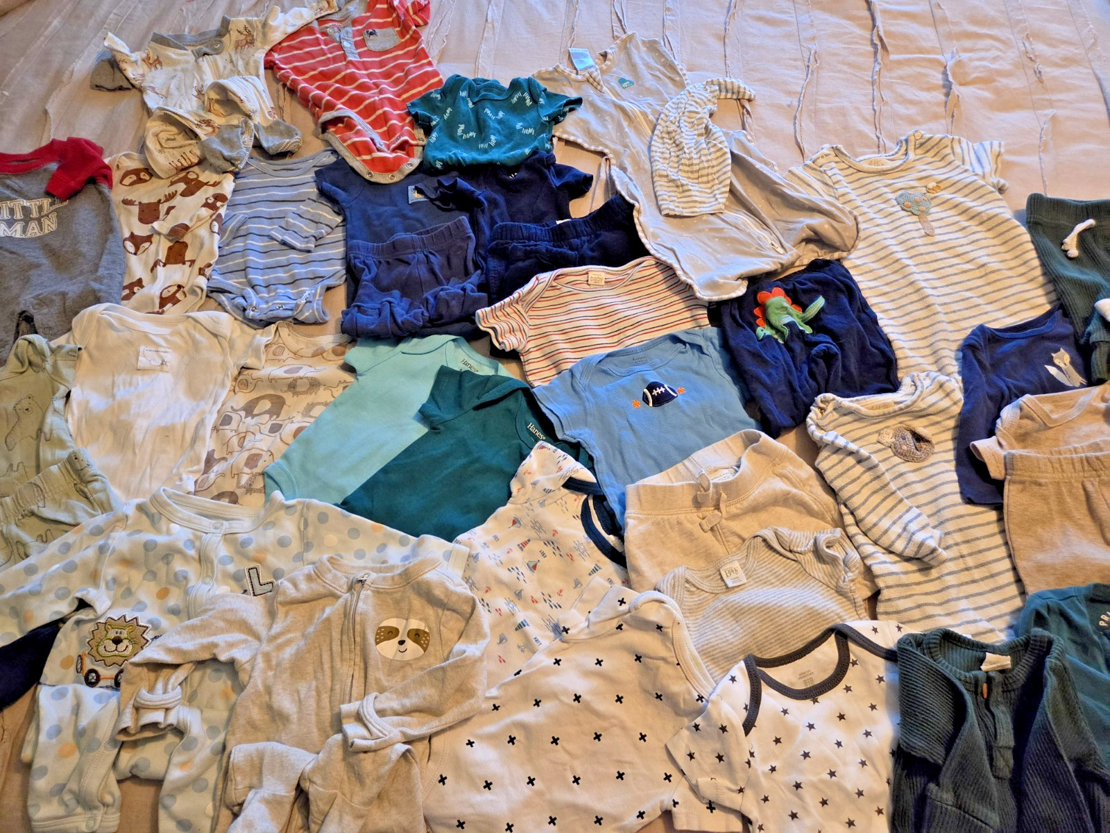 45 Pc Lot Premium Clothes Newborn, 0-3, 6-9m & TWO Love to Dream Swaddle Sacks!