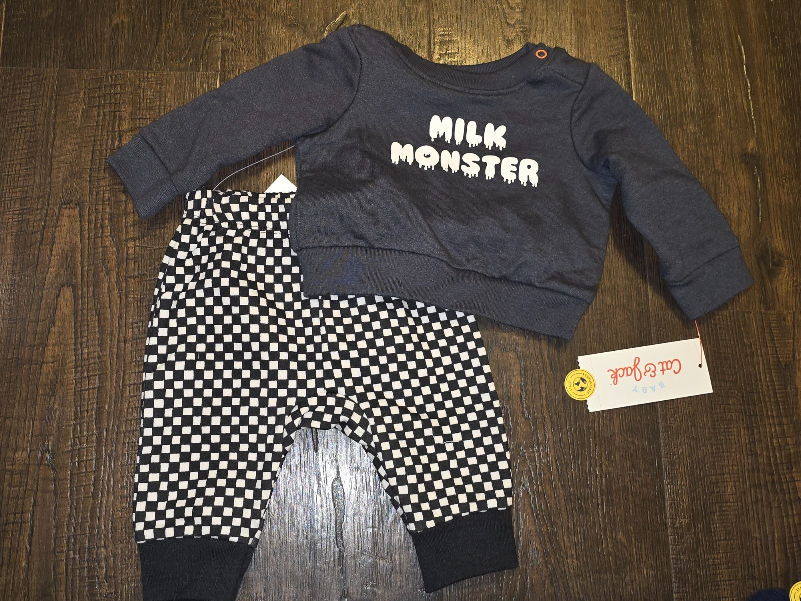 Cat & Jack Newborn Milk Monster Baby Halloween Outfit Costume Sz NB 0 3 18 Month