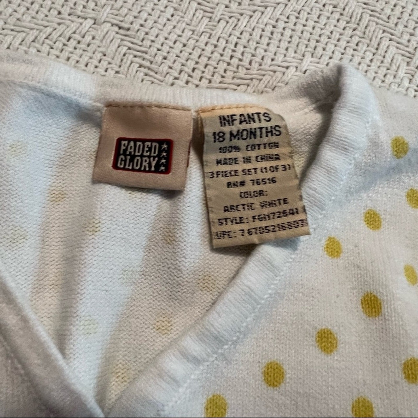 LOT of 2 Pieces Squeeze Jeans Adjustable Waist & Polka Dot Cardigan 18 Months