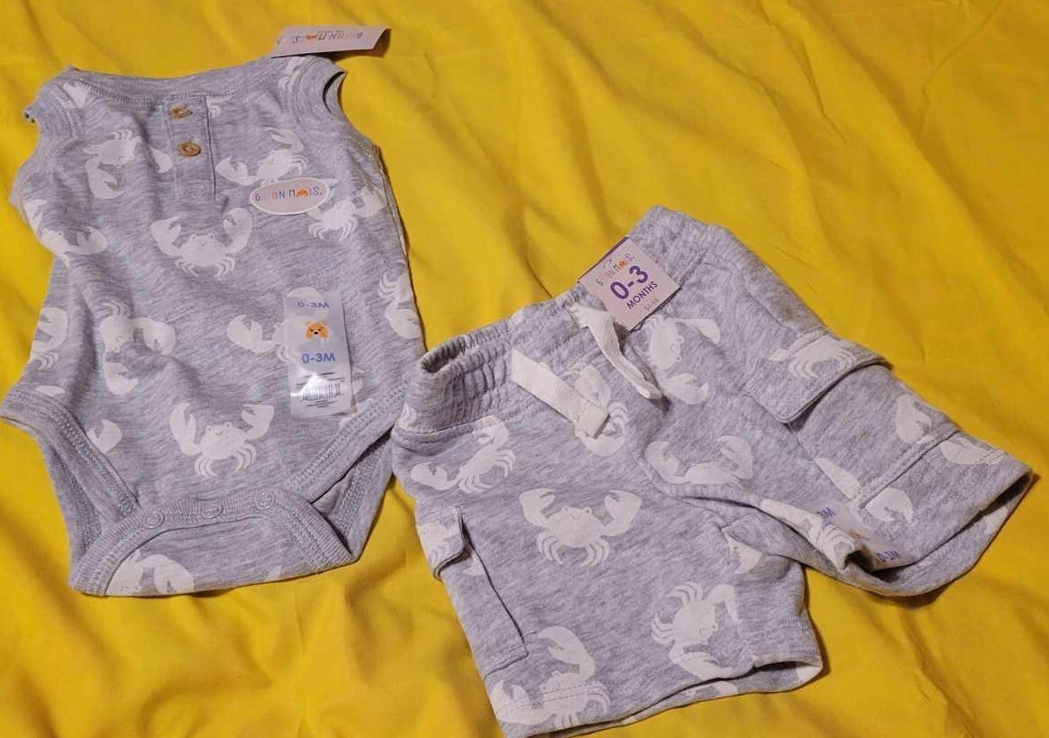 NWT Garanimal baby boys 0-3 months 2 pc crab outfit