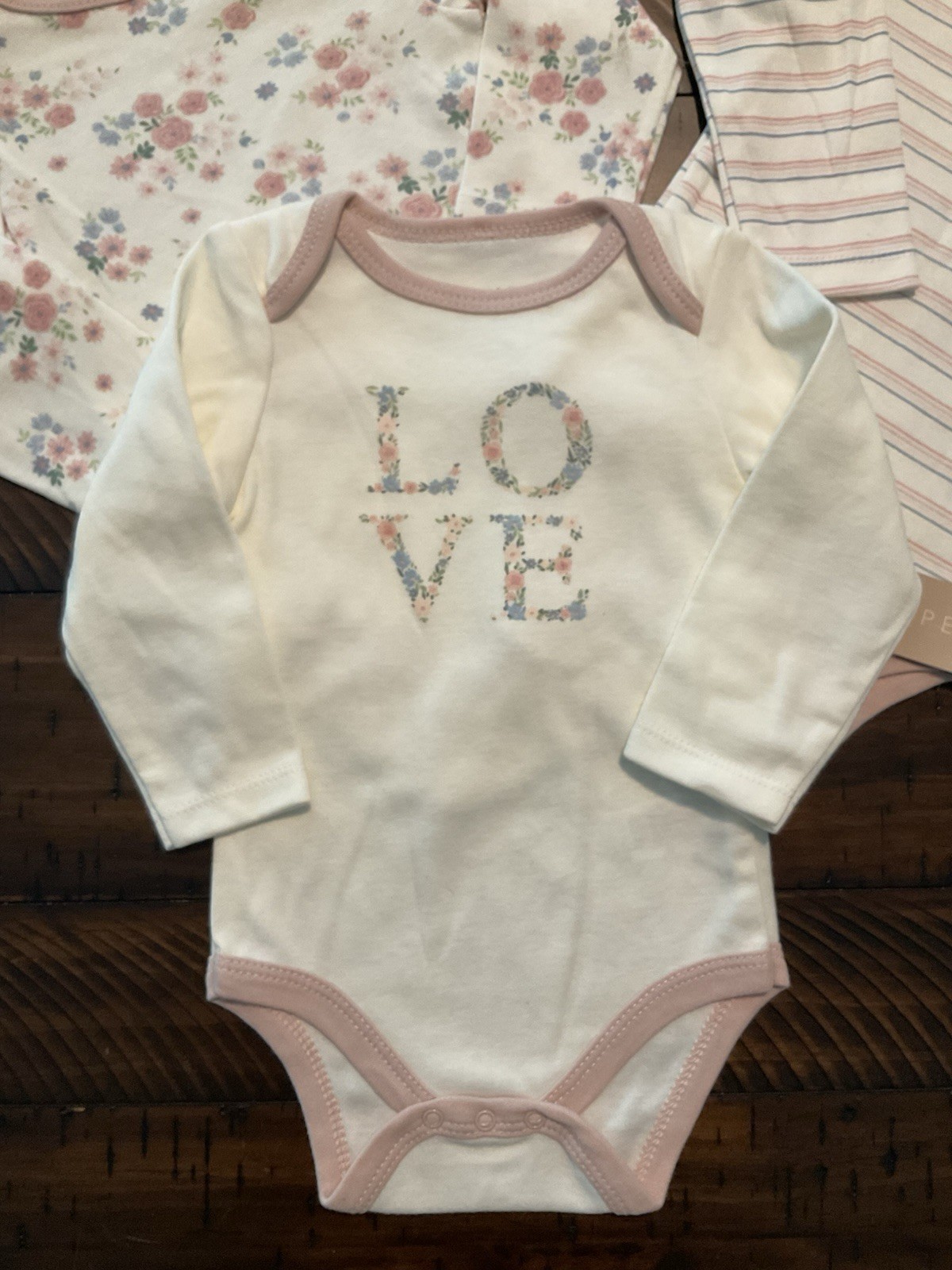Chickpea Baby Girls 6-9 Months 3 Piece Bodysuits Long Sleeve Floral Stripes NEW