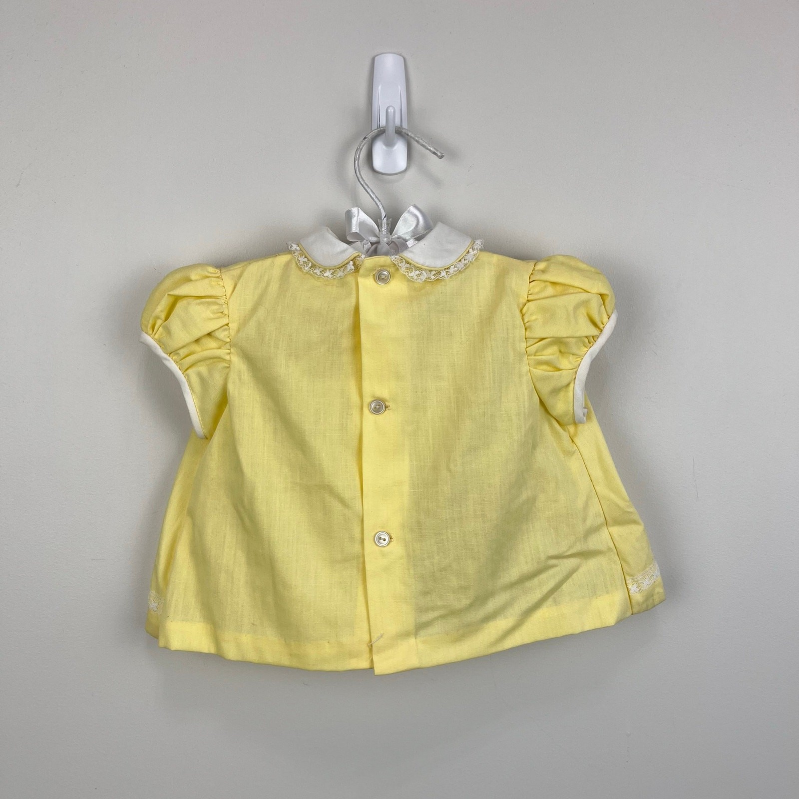 Vintage Cradle Togs Embroidered Cat Yellow Dress Set Lace Ruffle Small NWOT