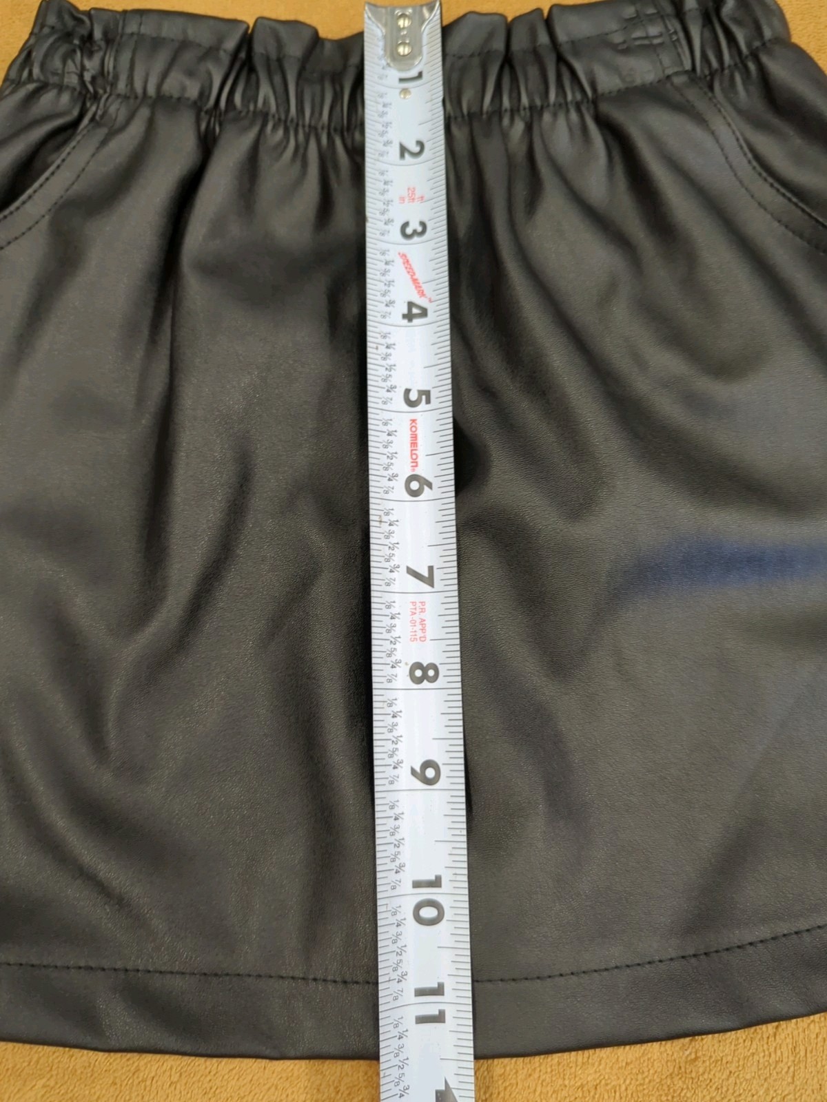 Calvin Klein Toddler Girls Ribbed Top grey with faux leather black skirt SZ 4T