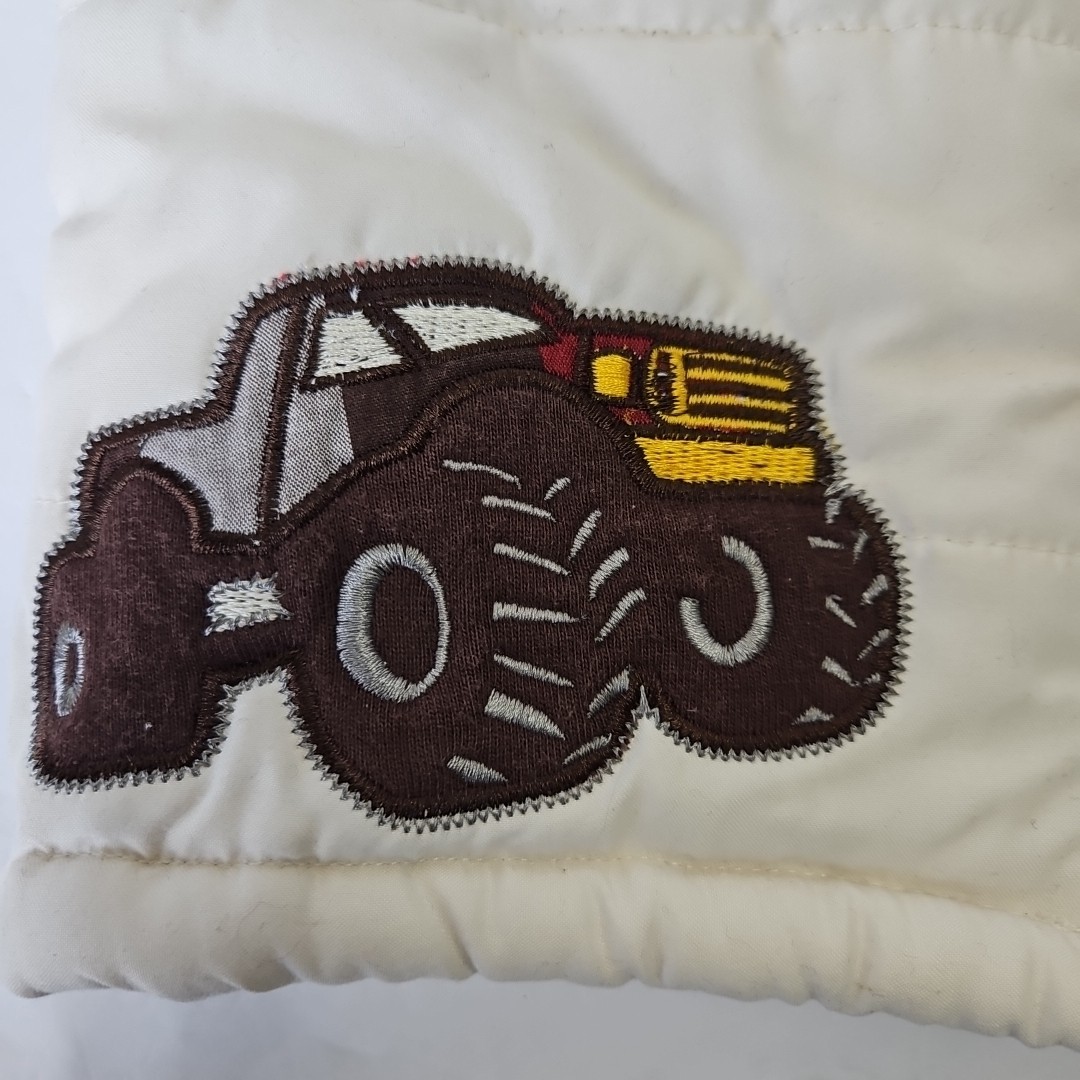 Wonder Kids Baby Boys 2T Outdoor Outfit Cream Puffer Vest Winter Jacket Truck