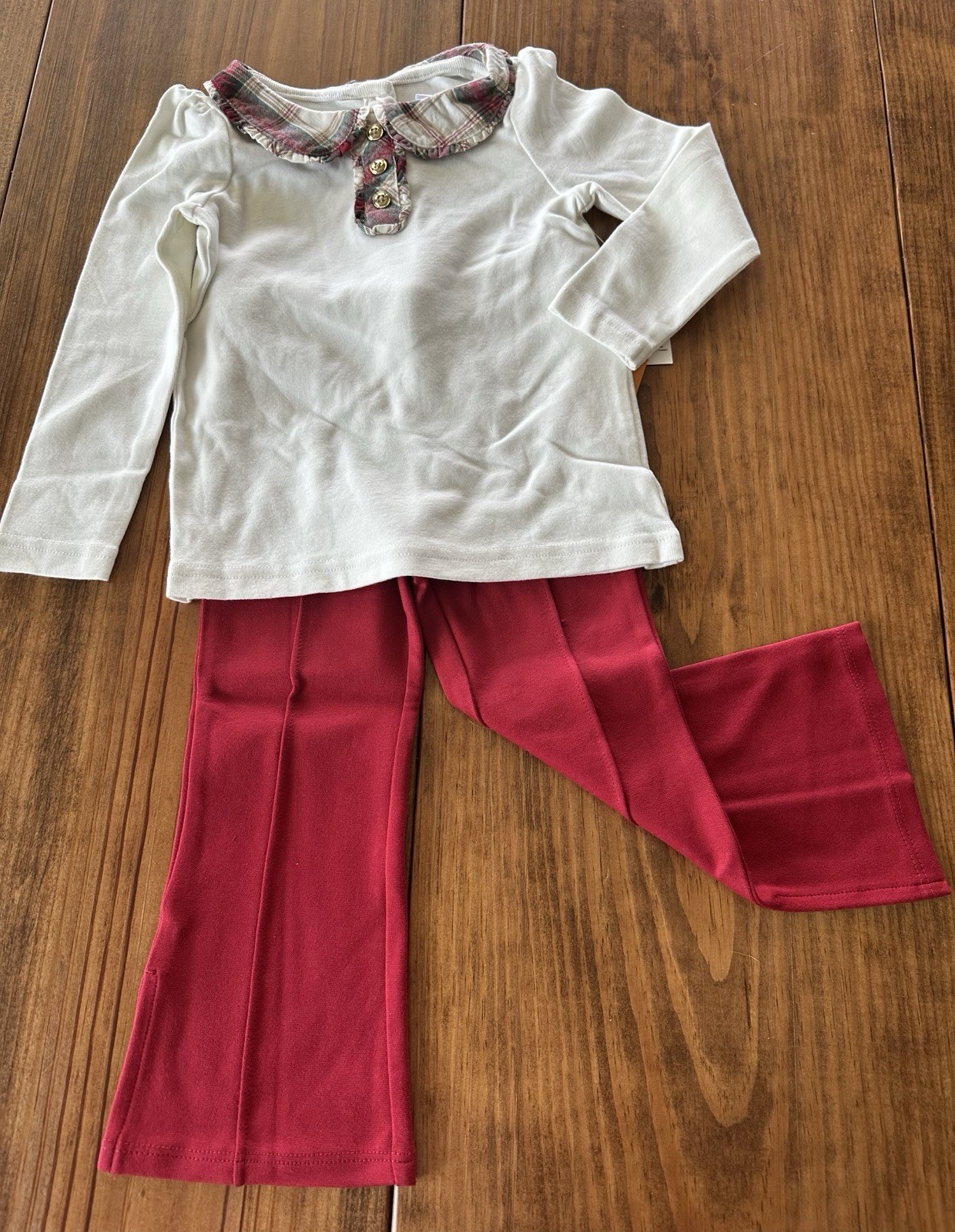Gymboree Little Girl Size 3T Holiday Express White Top Red Bottom Outfit NWT