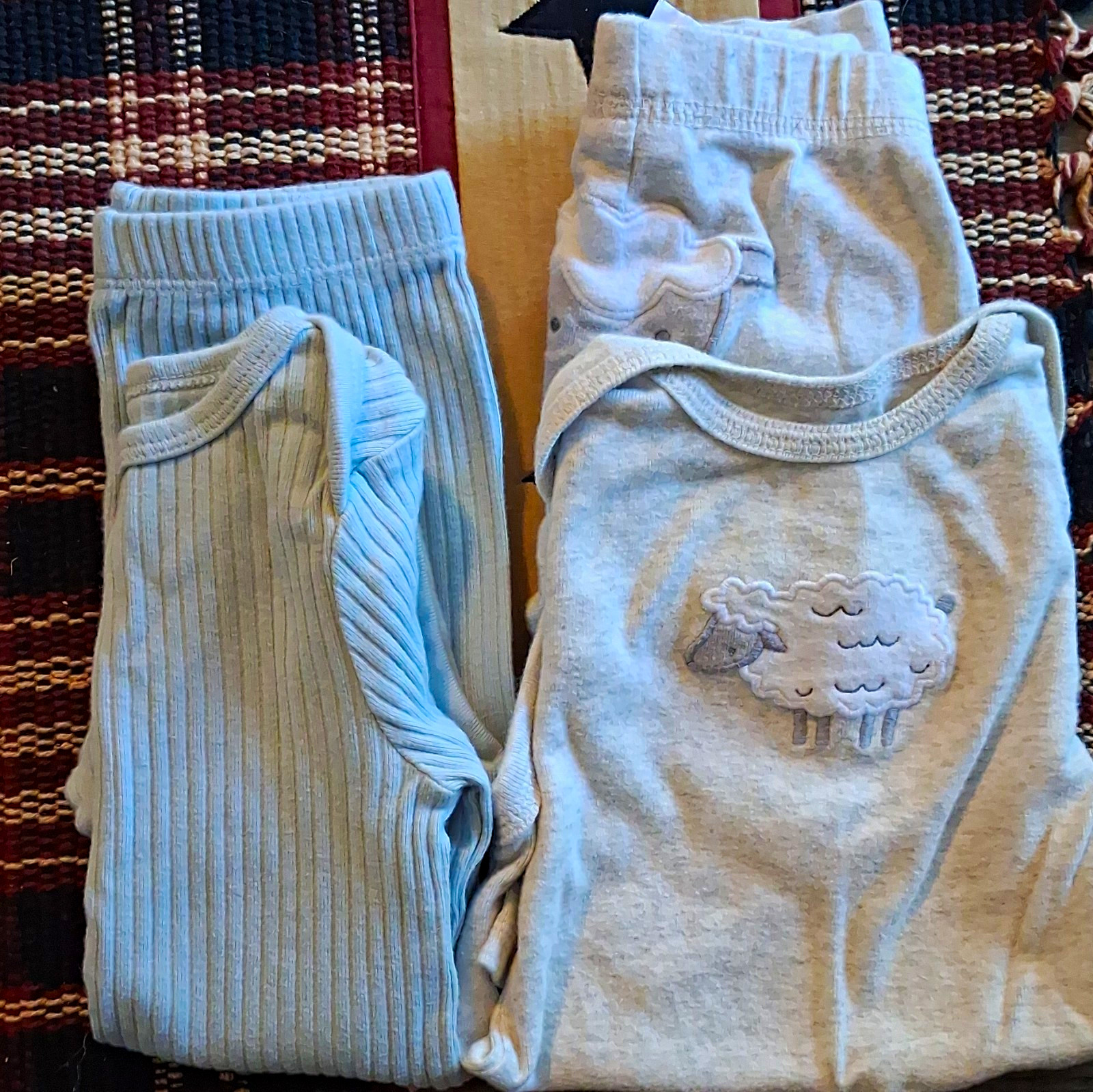 Cloud Island Simple Joys by Carter’s 4pc 3-6M Ribbed Sheep Bodysuit Pants