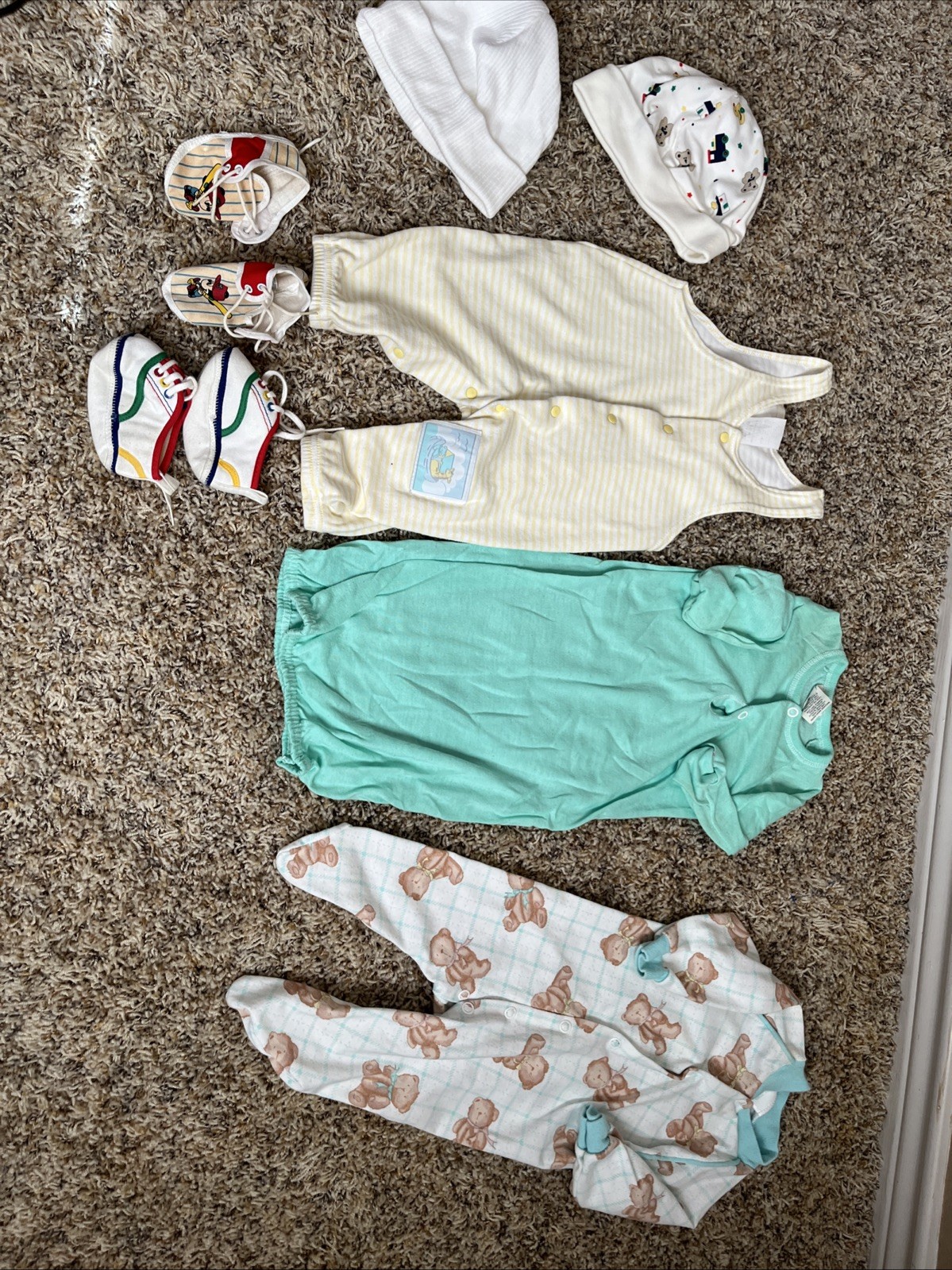 Lot of Vintage/Y2K Newborn 0-3 months clothes, Shoes, Hats 8 Pcs