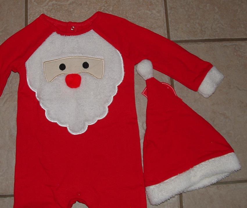 NEW Boys Sz 12 Months Christmas Holiday SANTA CLAUS Red Romper & Cap 2 Pc Set