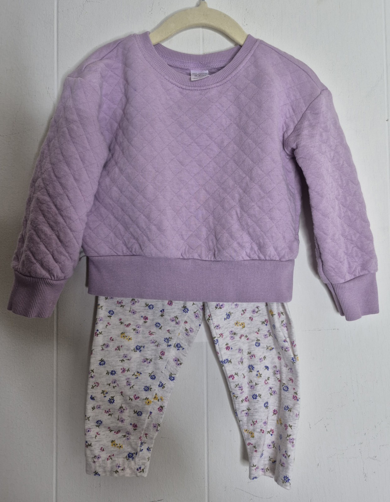 Carter’s Long Sleeve Quilt Pattern Shirt And Floral Pants Outfit Toddler Girl
